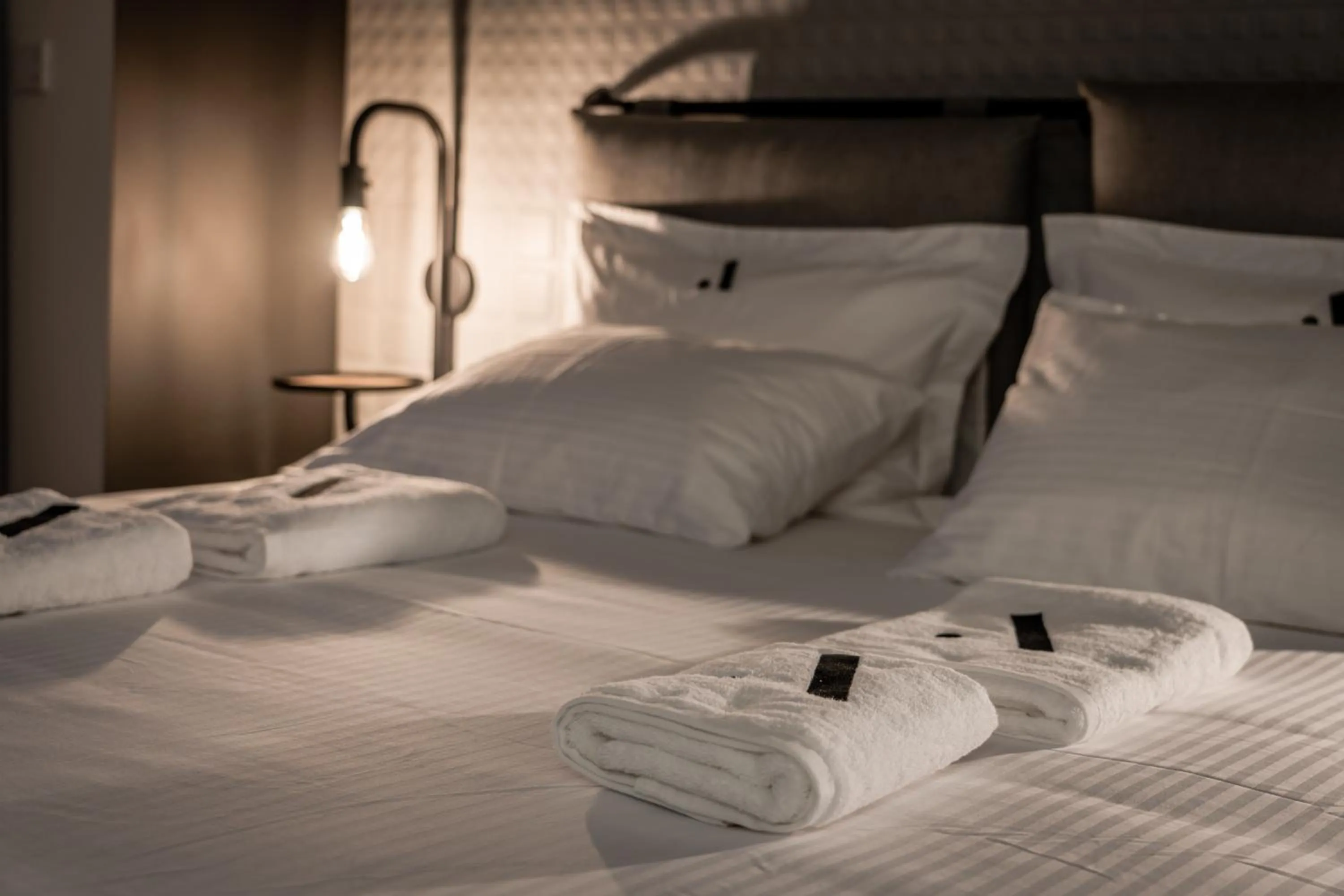 Bed in Athinaion Recreation Suites