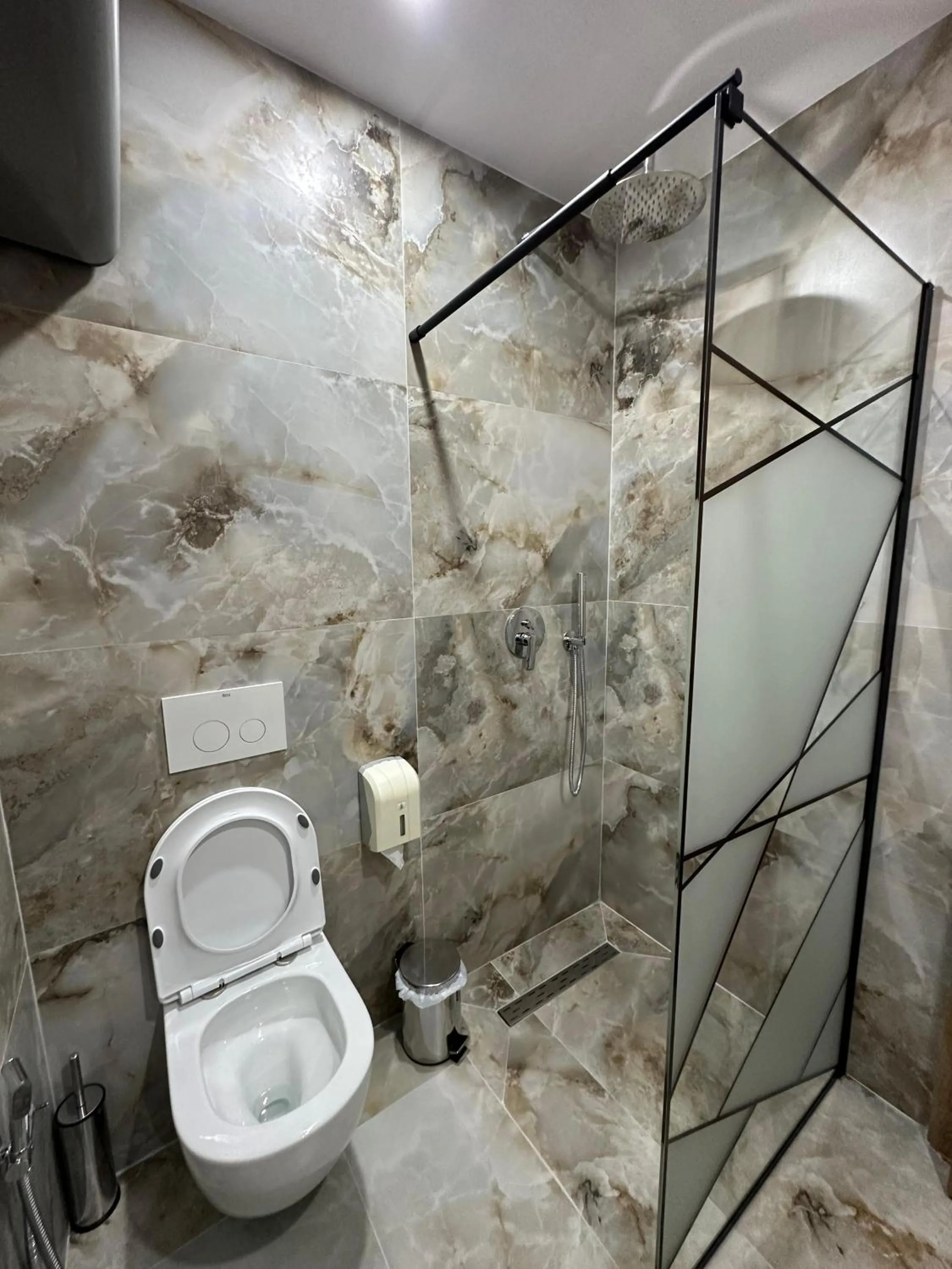 Bathroom in Hotel Arberia