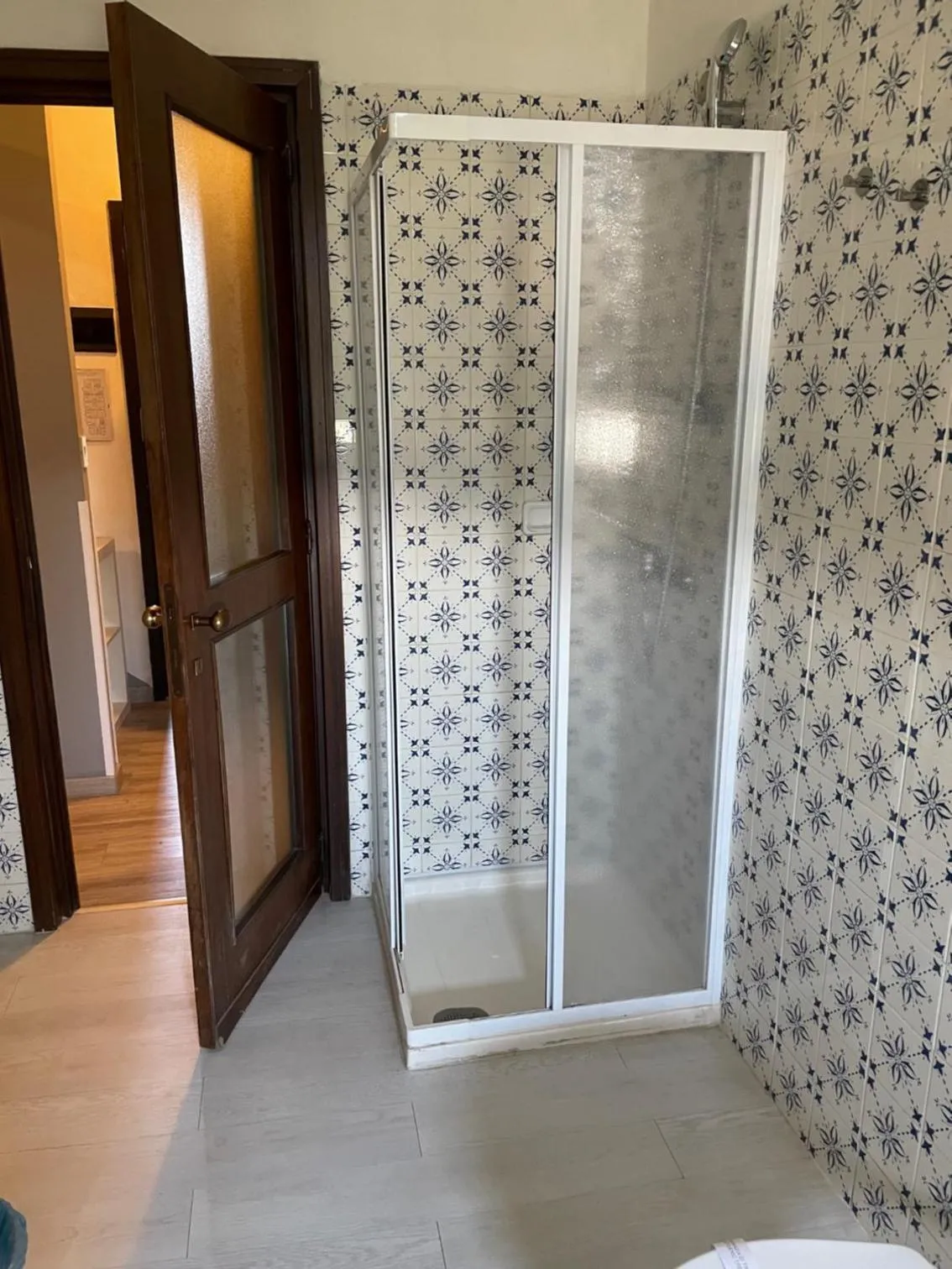 Shower in Residence Europa