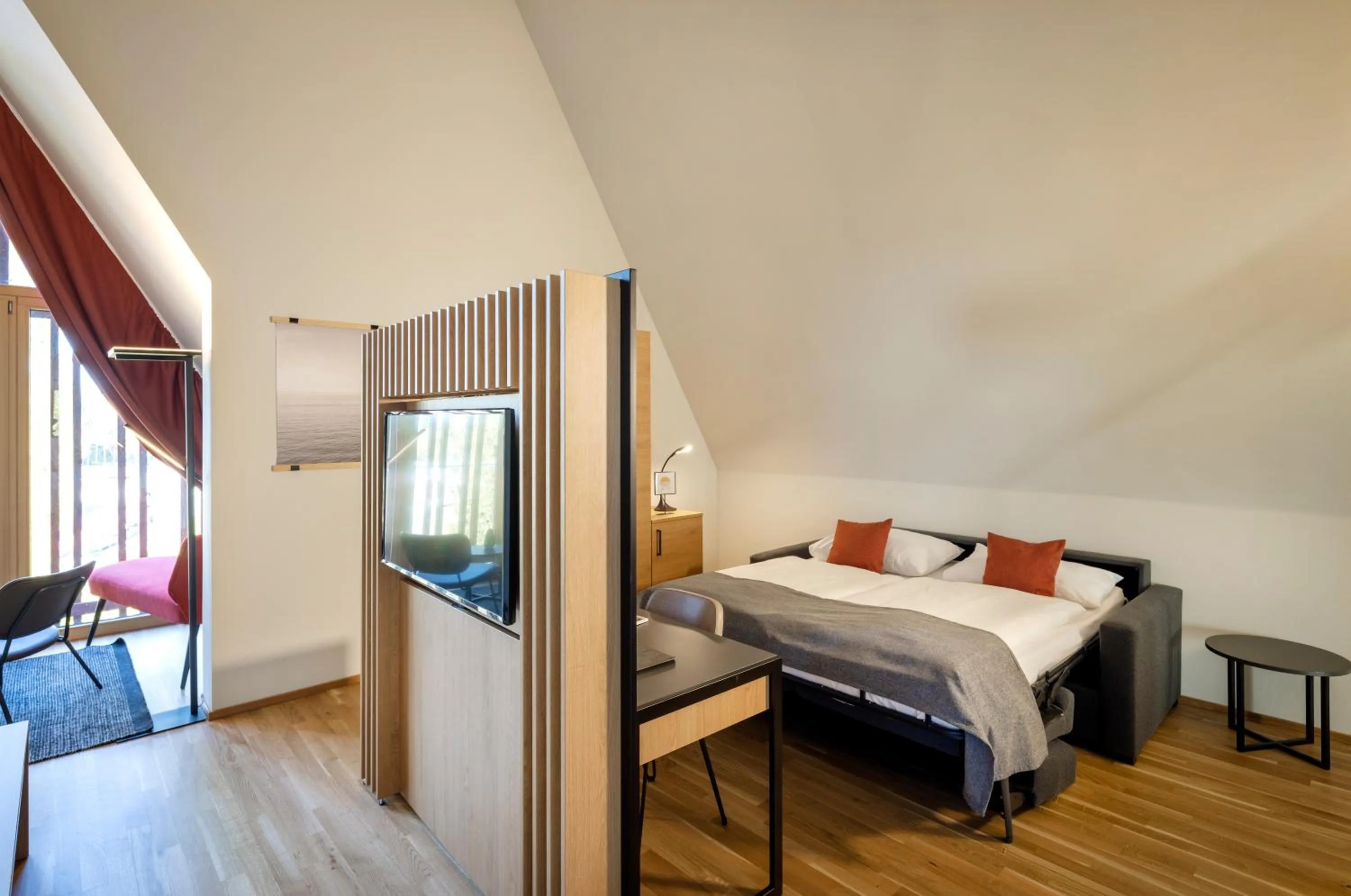 TV and multimedia, Bed in JUFA Hotel Bregenz