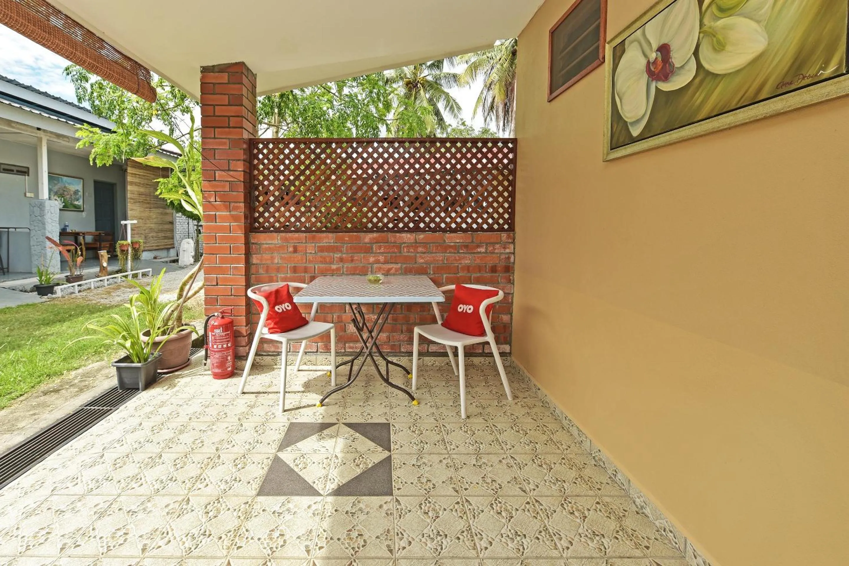 Lobby or reception in OYO Home 90348 Inspire Rooms