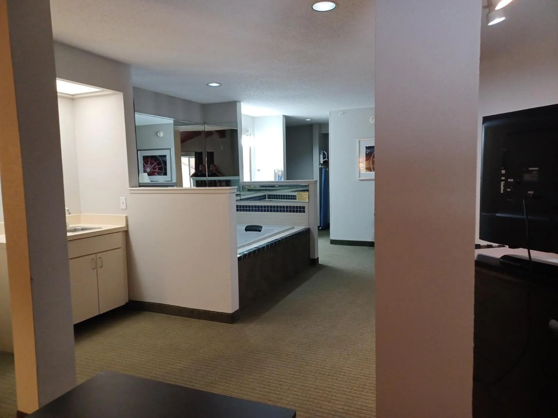 Baymont by Wyndham Freeport