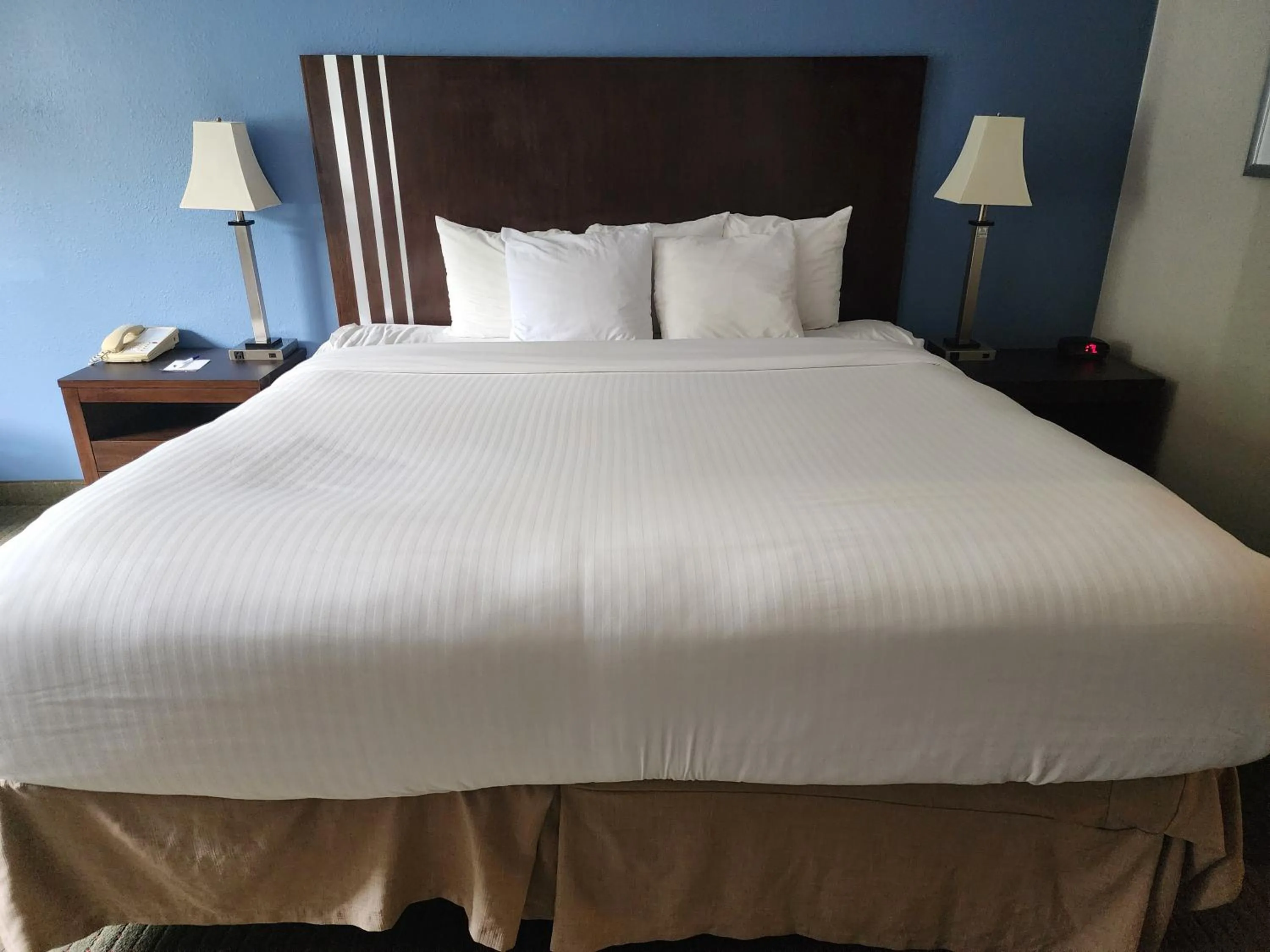 Bed in Baymont by Wyndham Freeport