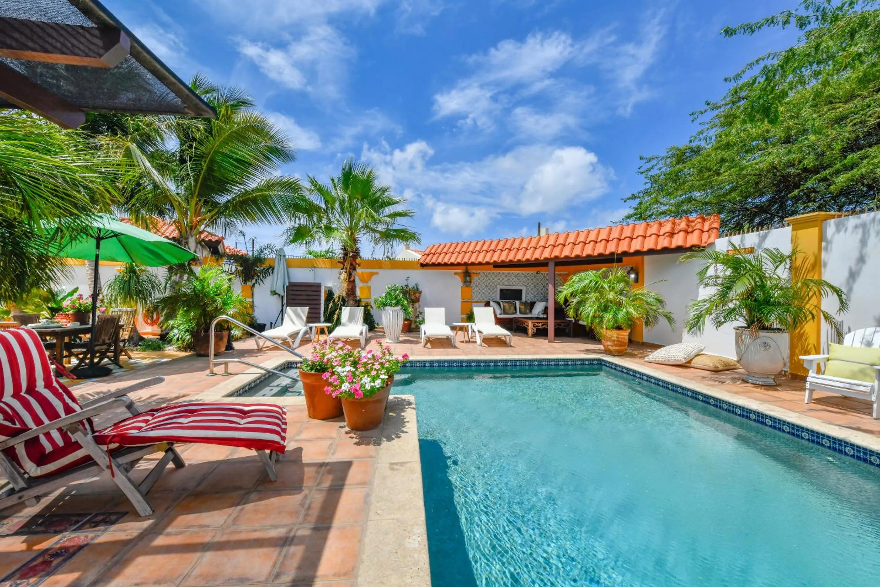 Garden in Brisas Studio Apartments