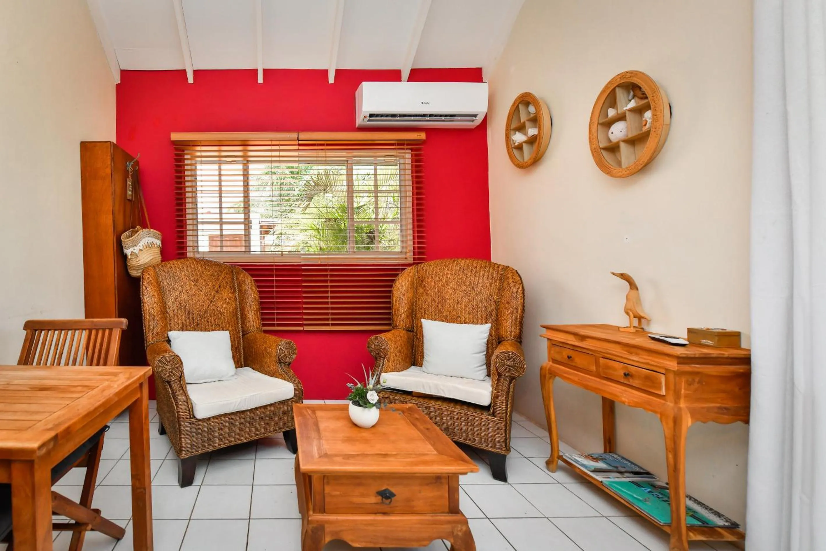 Seating area in Brisas Studio Apartments