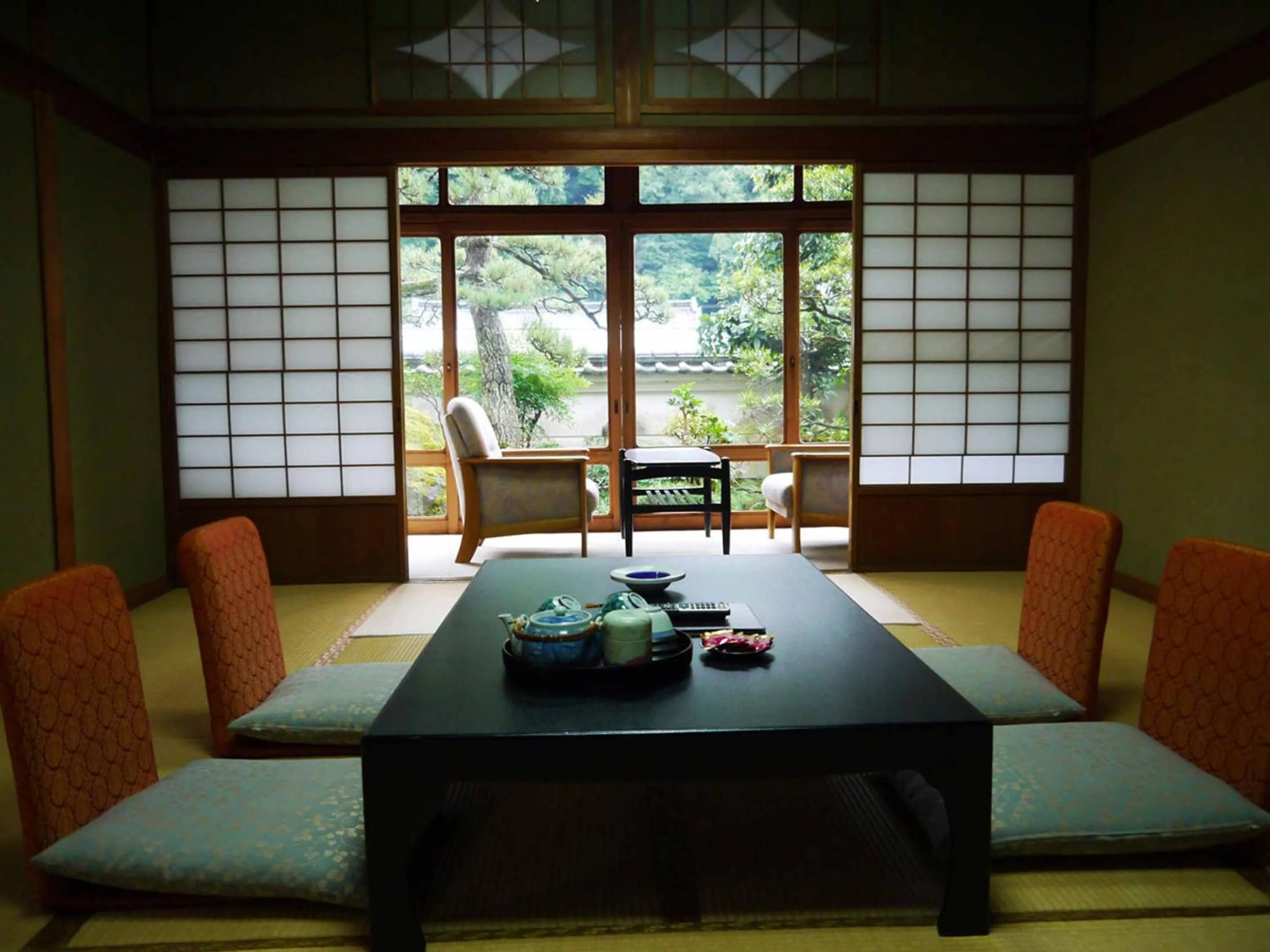 Photo of the whole room in Itaniya