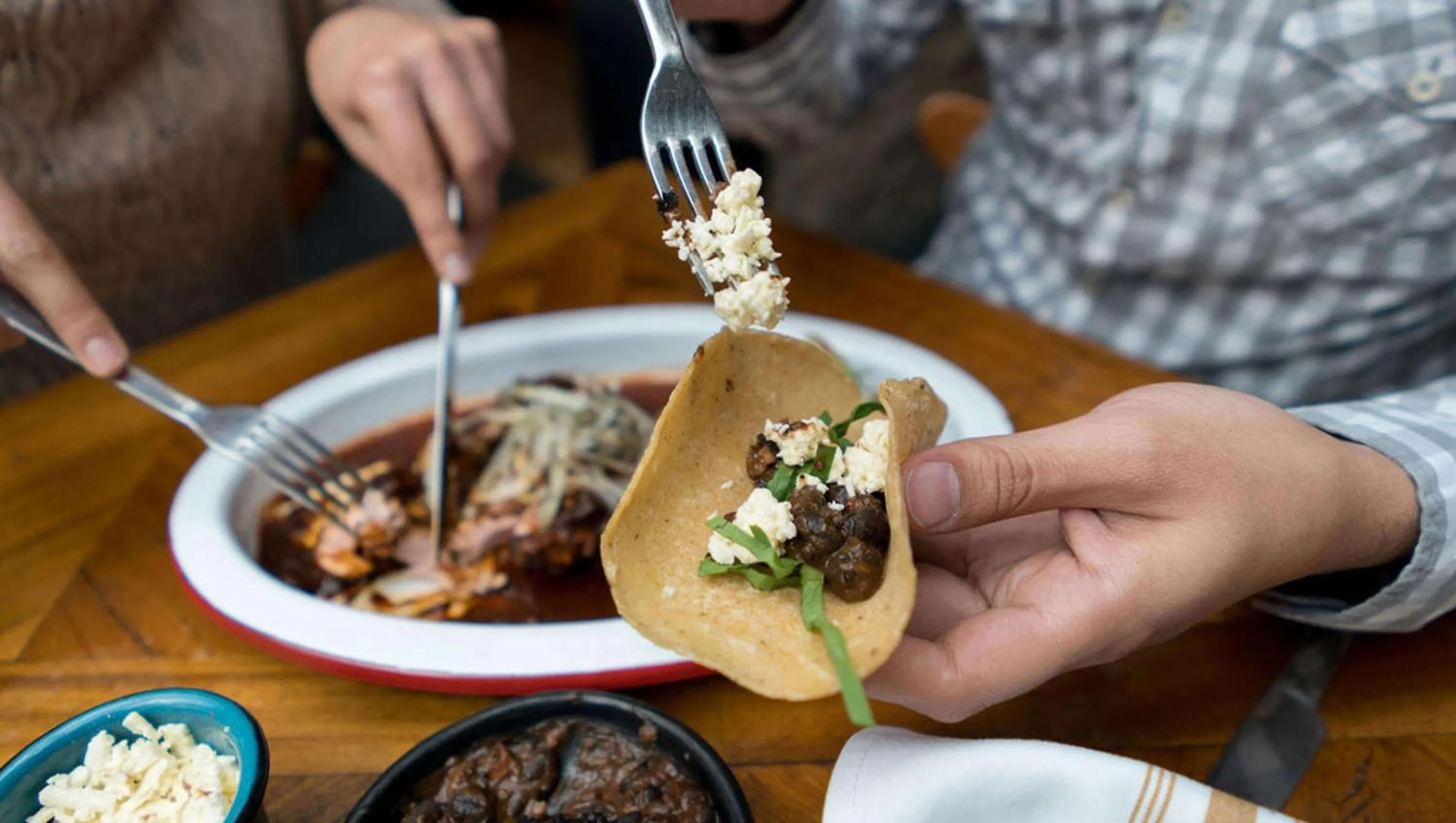 Restaurant/places to eat in Magnuson Hotel Brownsville