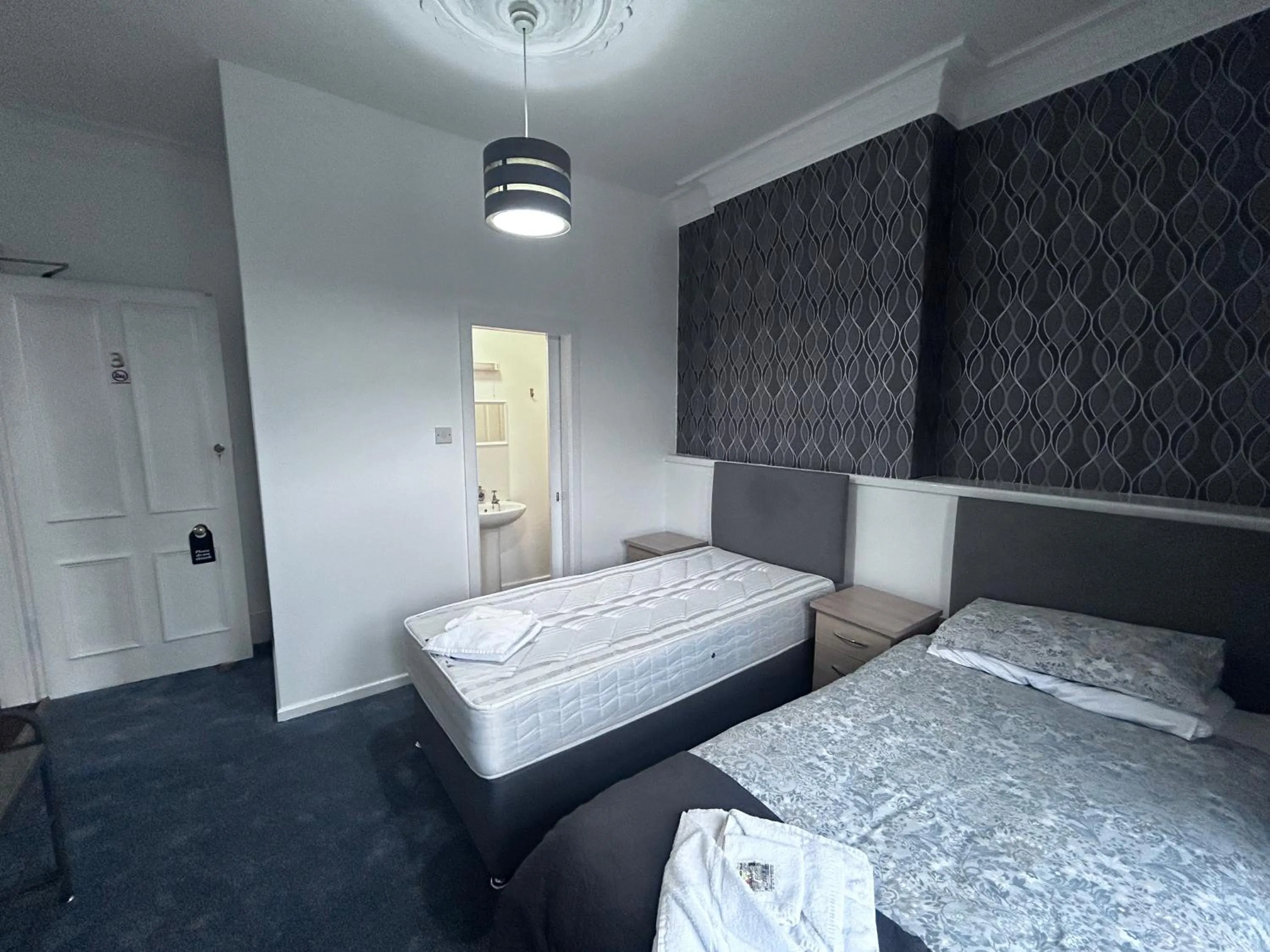 Bed in DunMoore Guesthouse