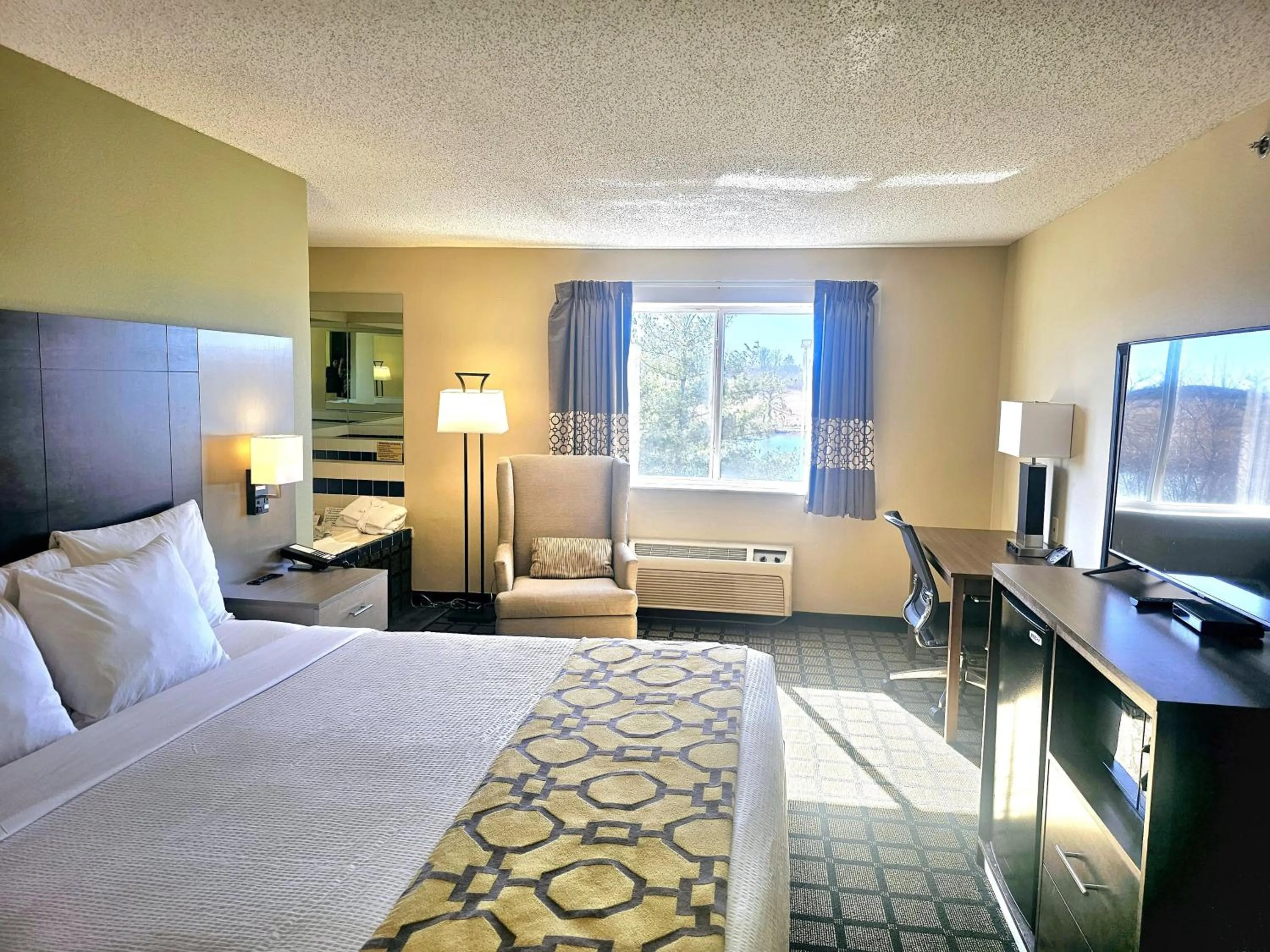 Bed in Baymont by Wyndham Rolla