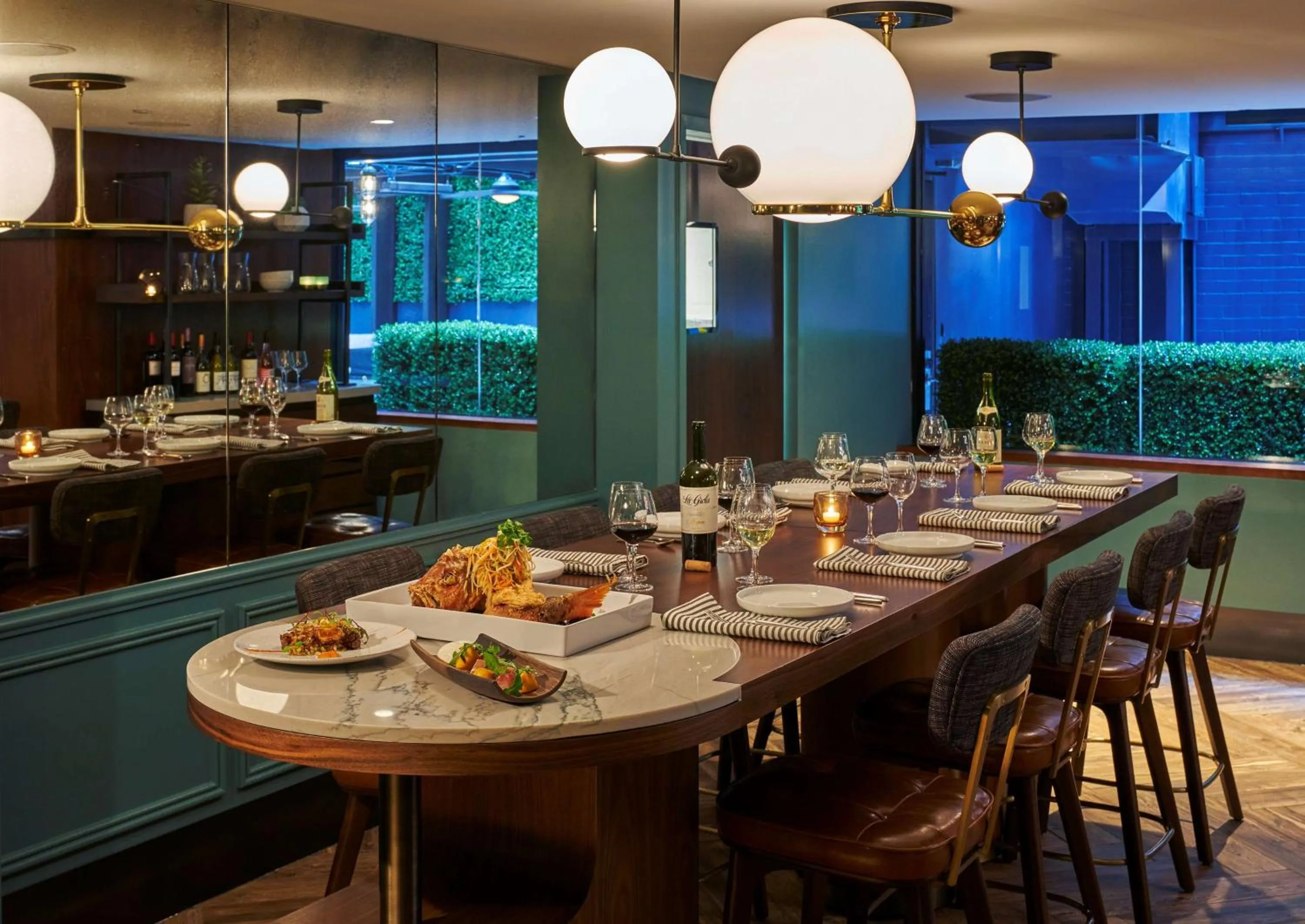 Restaurant/places to eat in Viceroy Washington DC