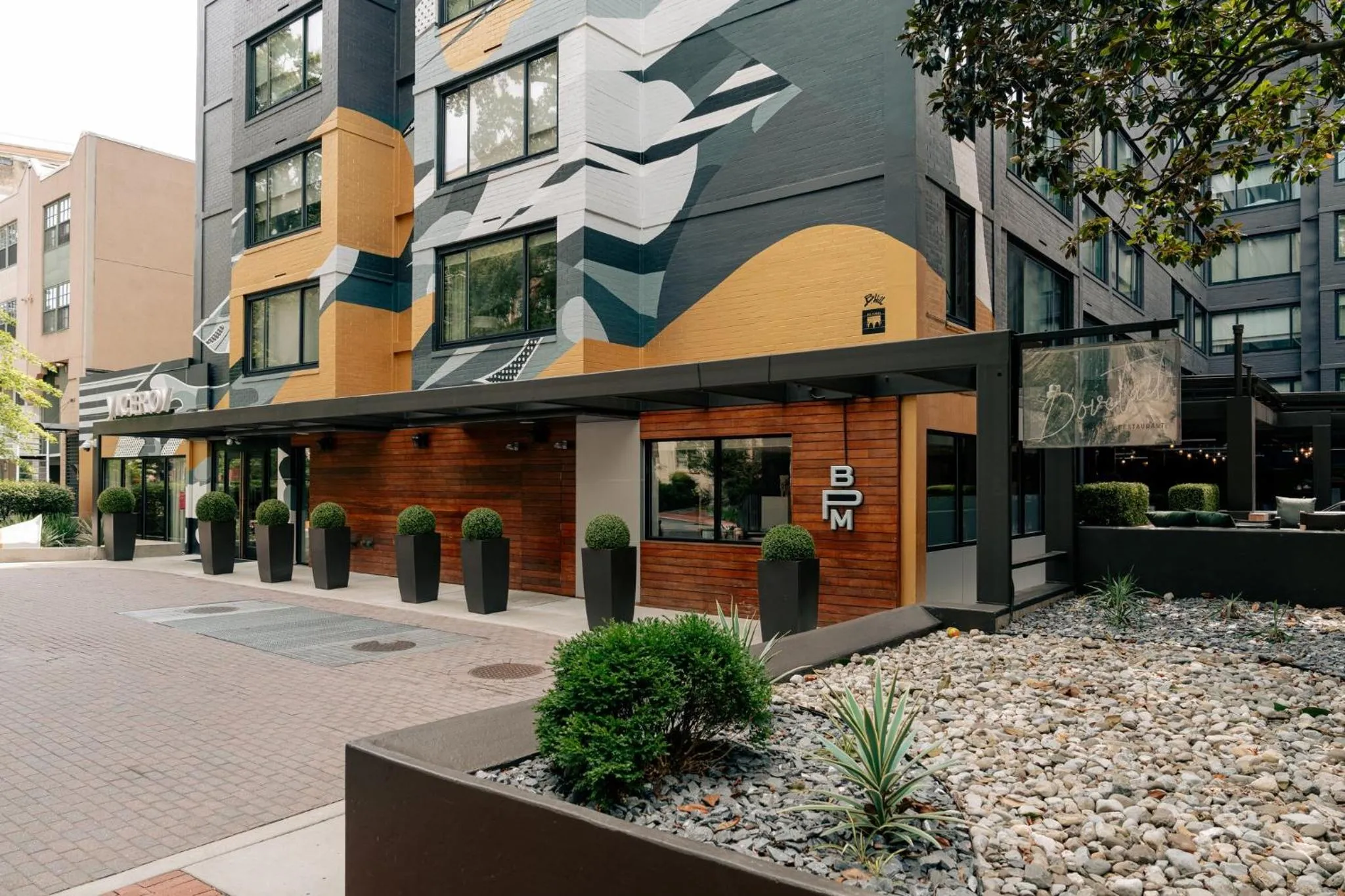 Property building in Viceroy Washington DC