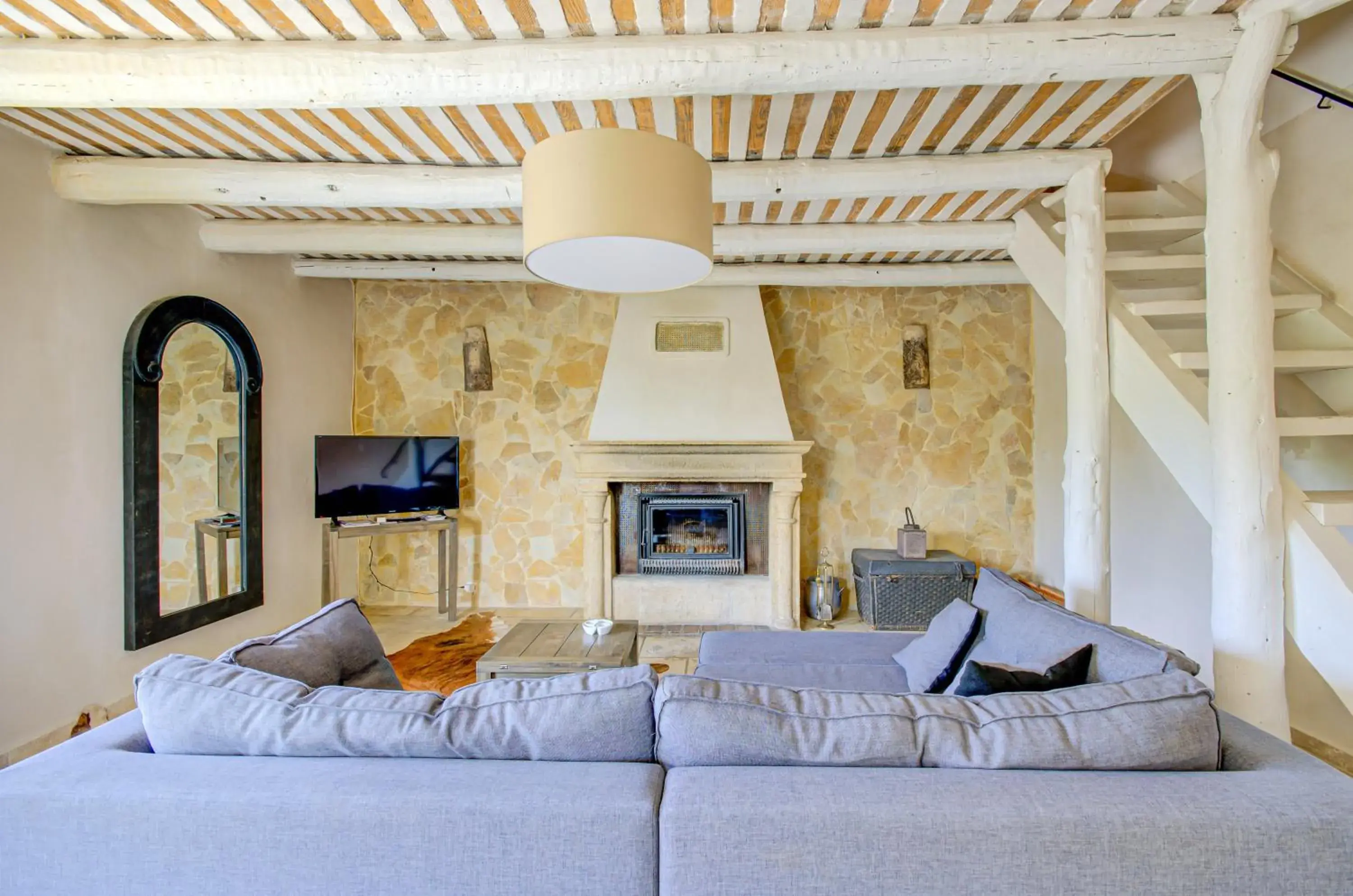 Holiday Home (4 Adults) in Le Bercail de Montmirail Holiday Home (4 Adults) in Le Bercail de Montmirail