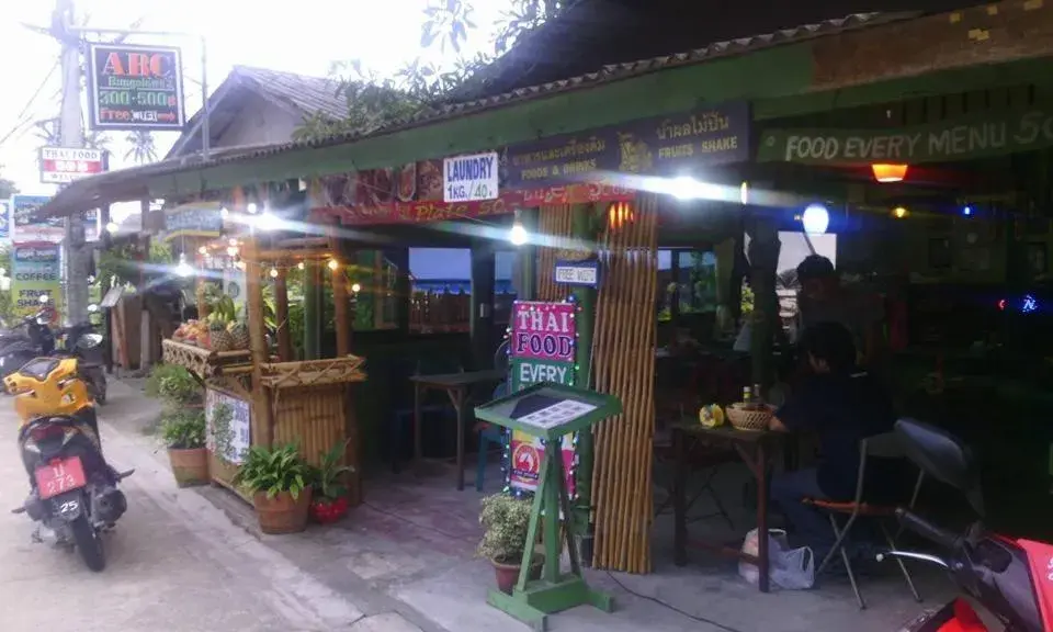 Restaurant/places to eat in ABC Bungalow Restaurant/places to eat in ABC Bungalow