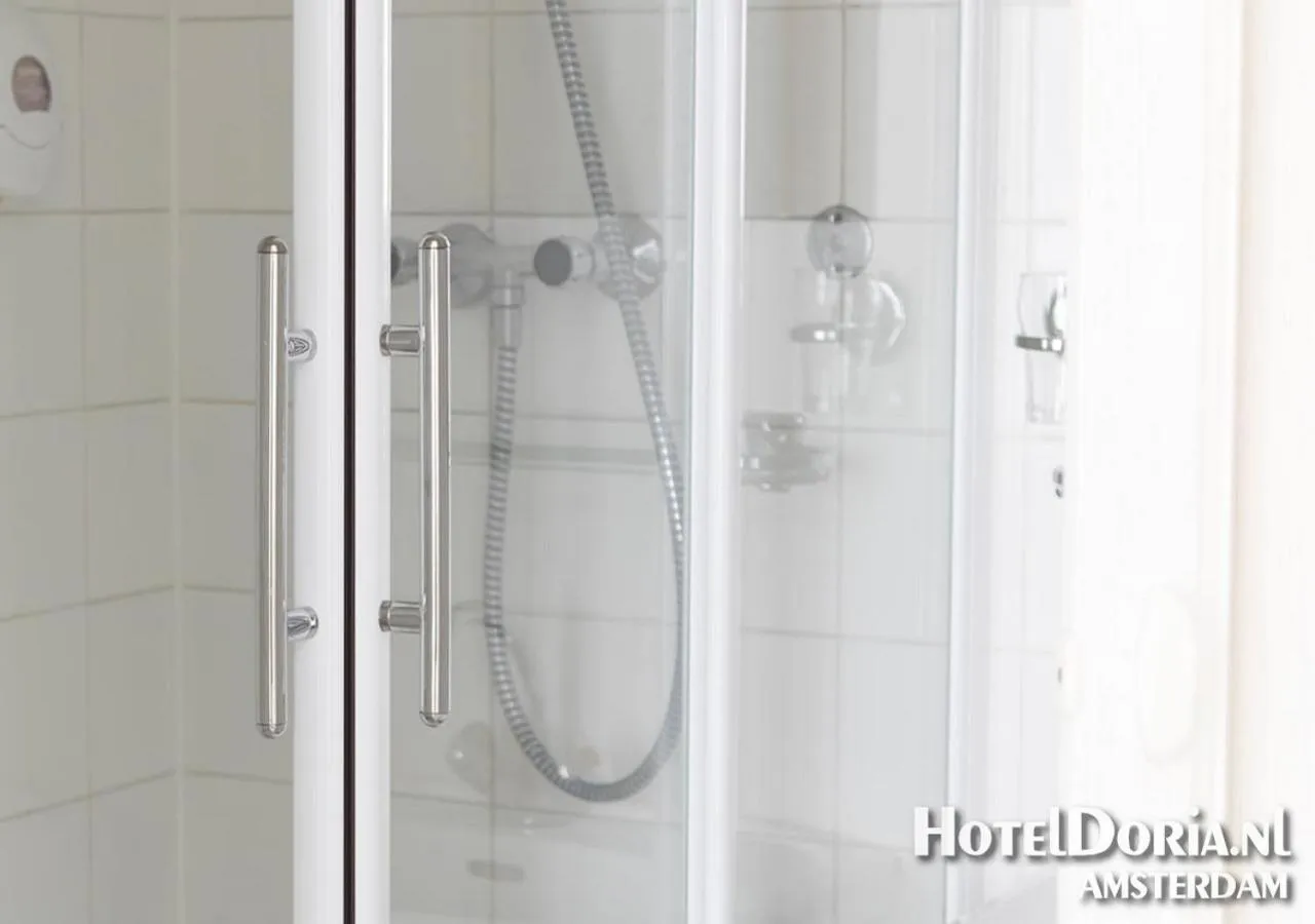 Bathroom in Hotel Doria