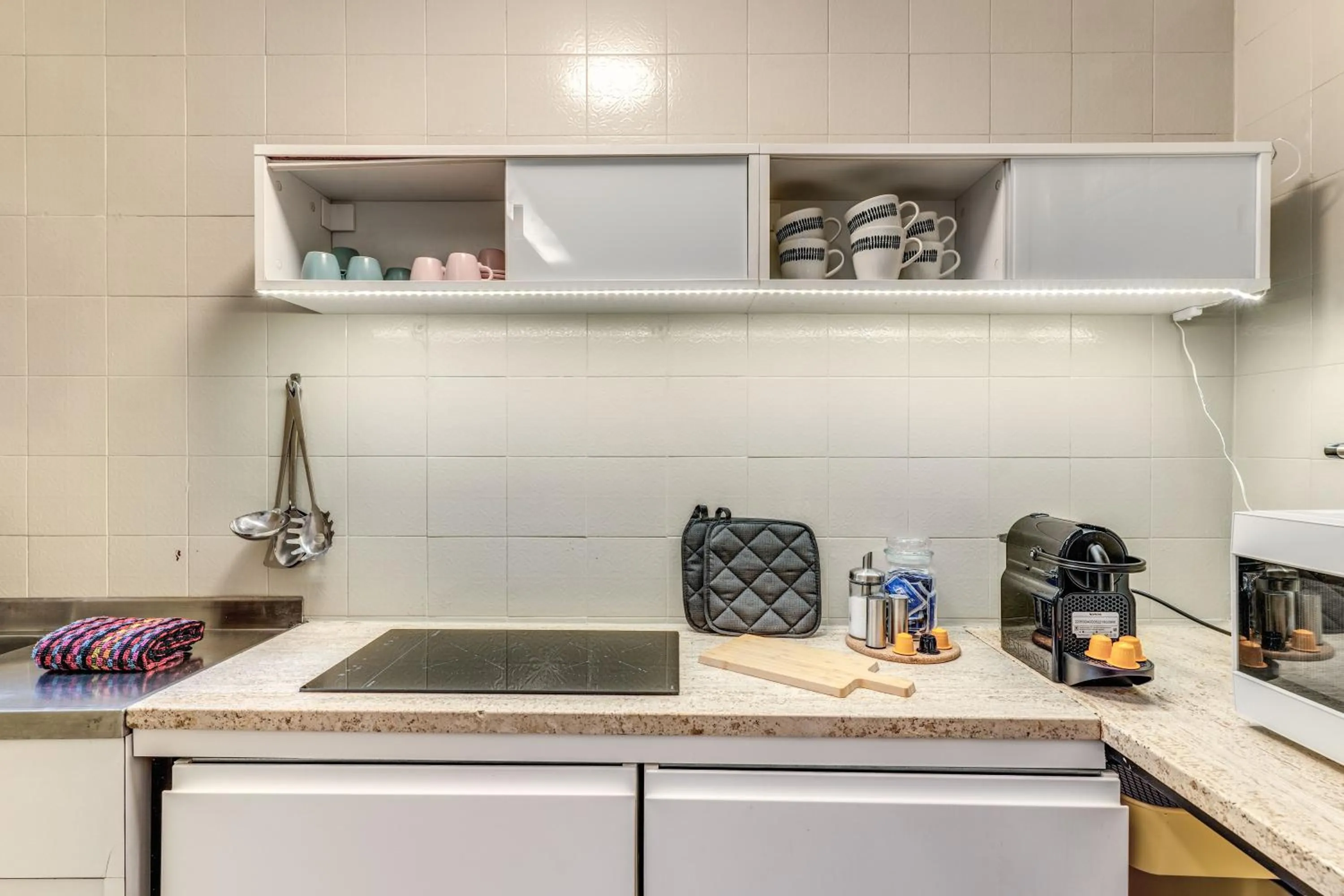 Kitchen or kitchenette in Elegant Apartment Behind the Colosseum