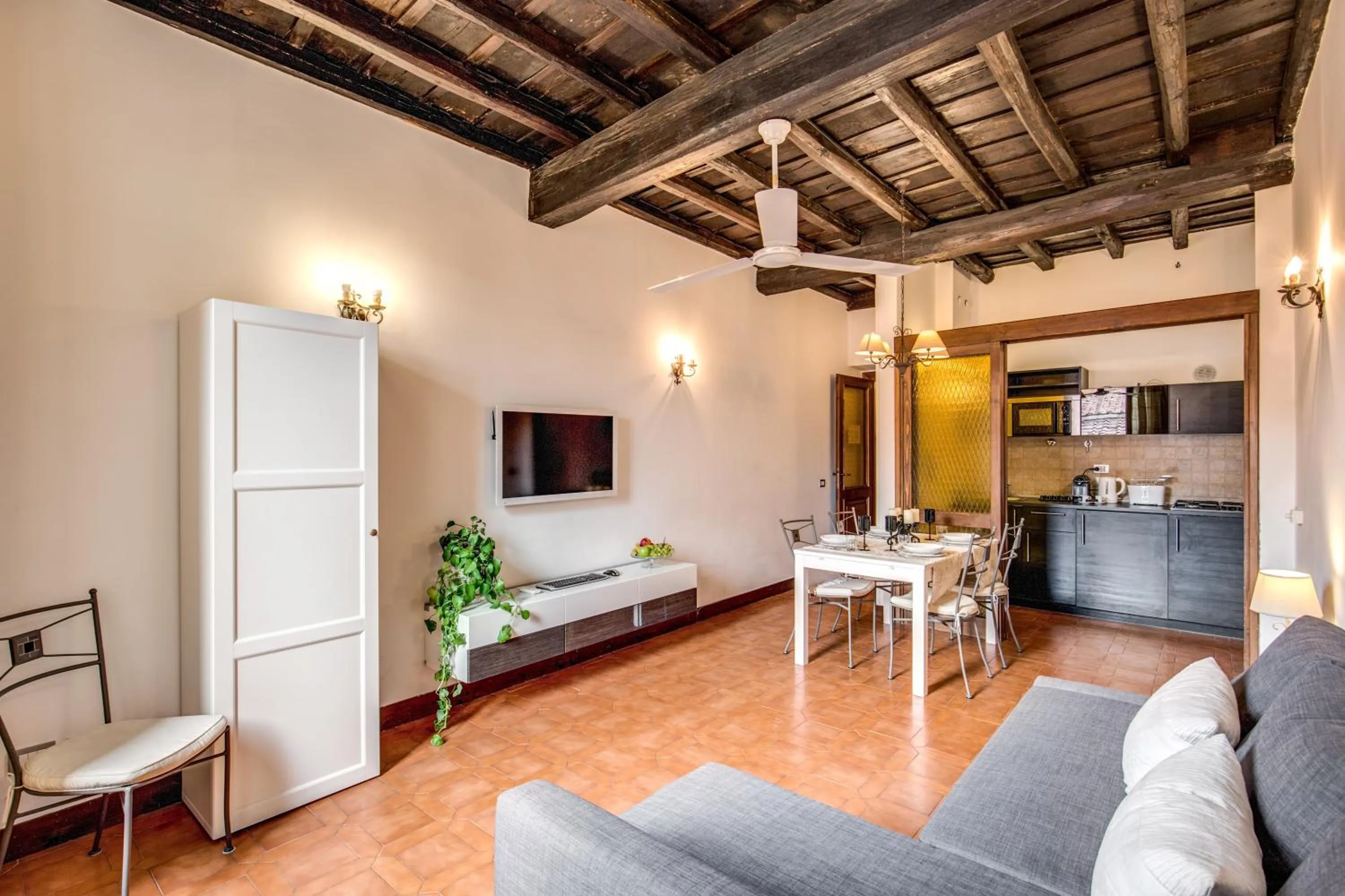 Living room in Elegant Apartment Behind the Colosseum