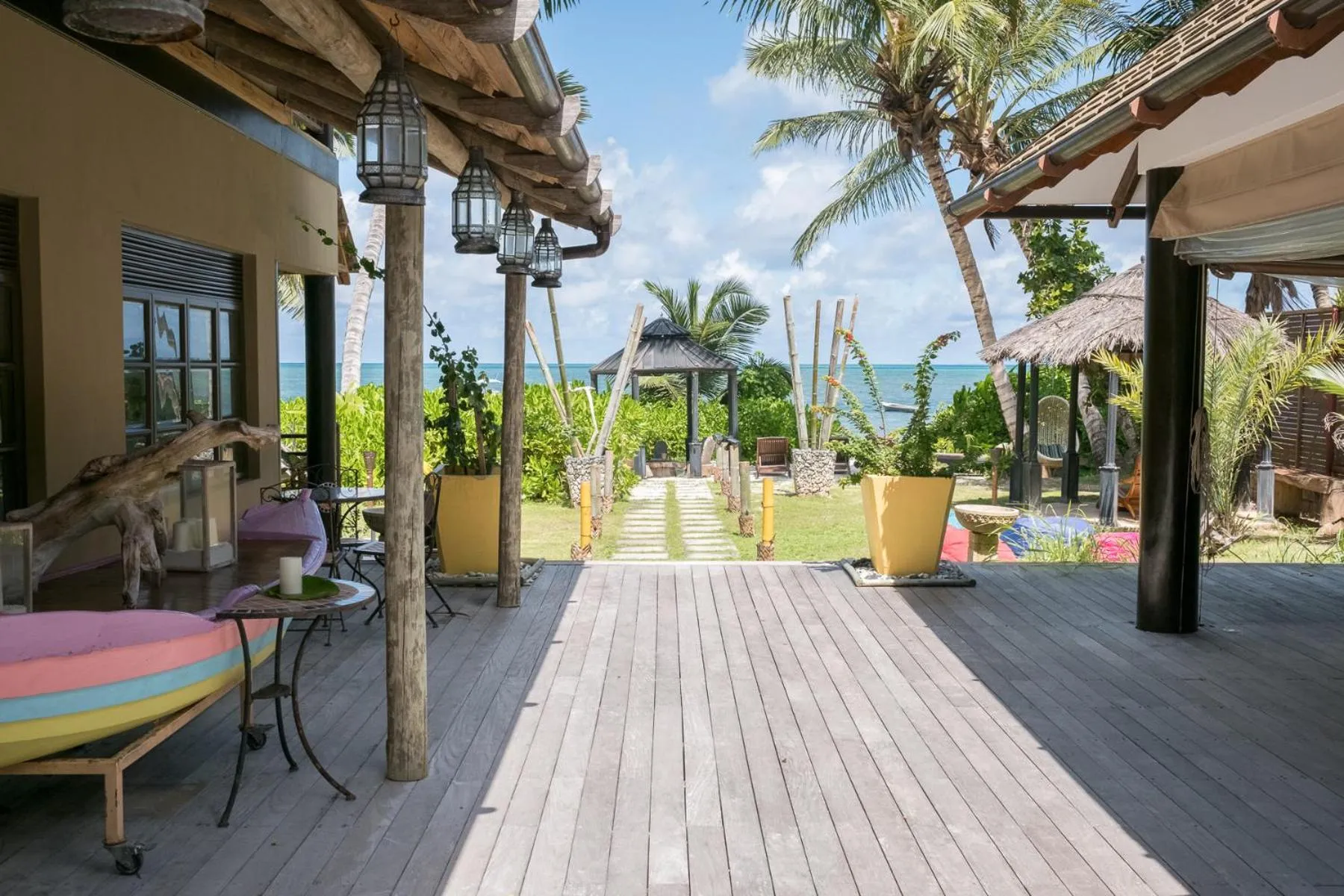 Villas des Alizes beachfront suites and garden villas