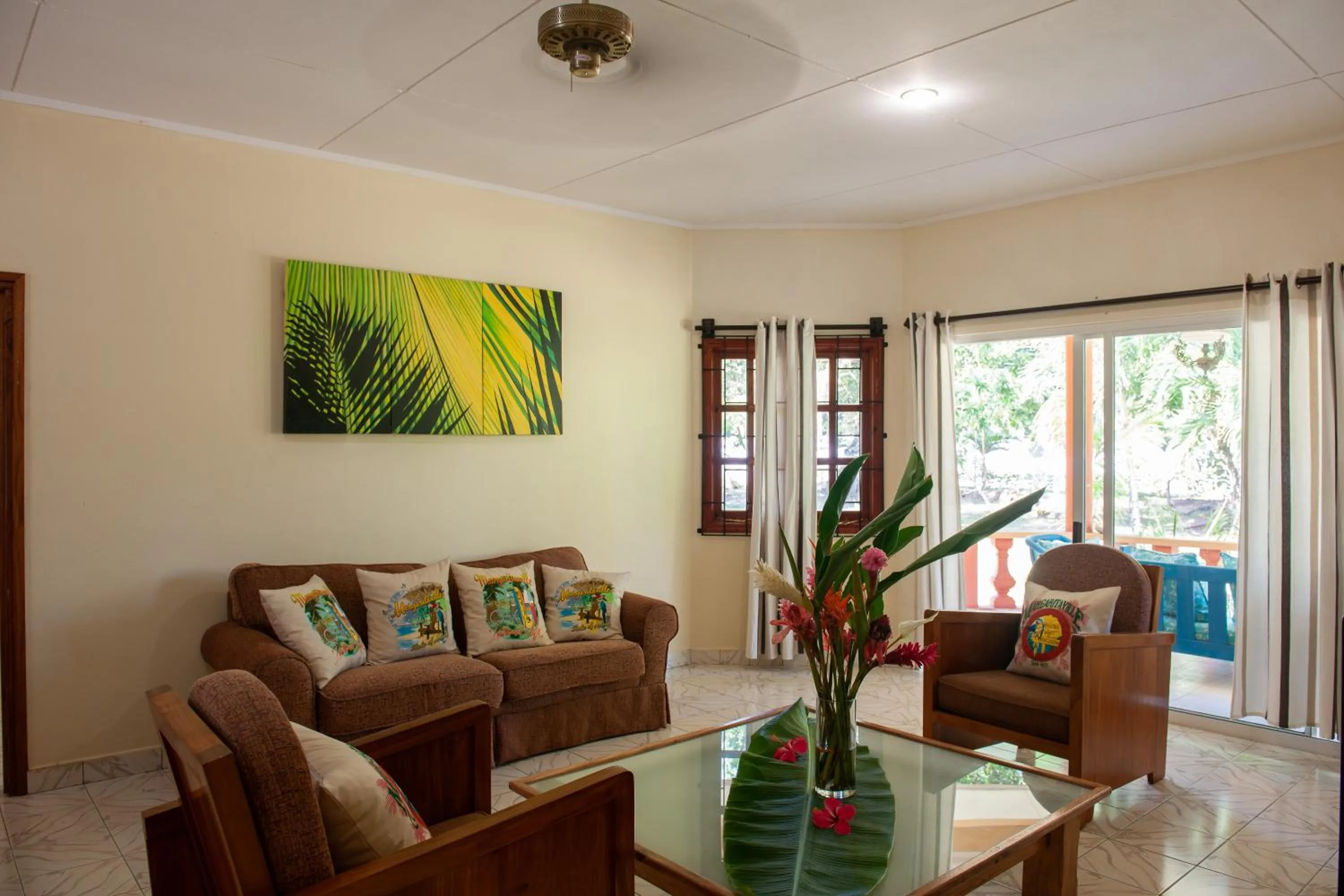 Villas des Alizes beachfront suites and garden villas