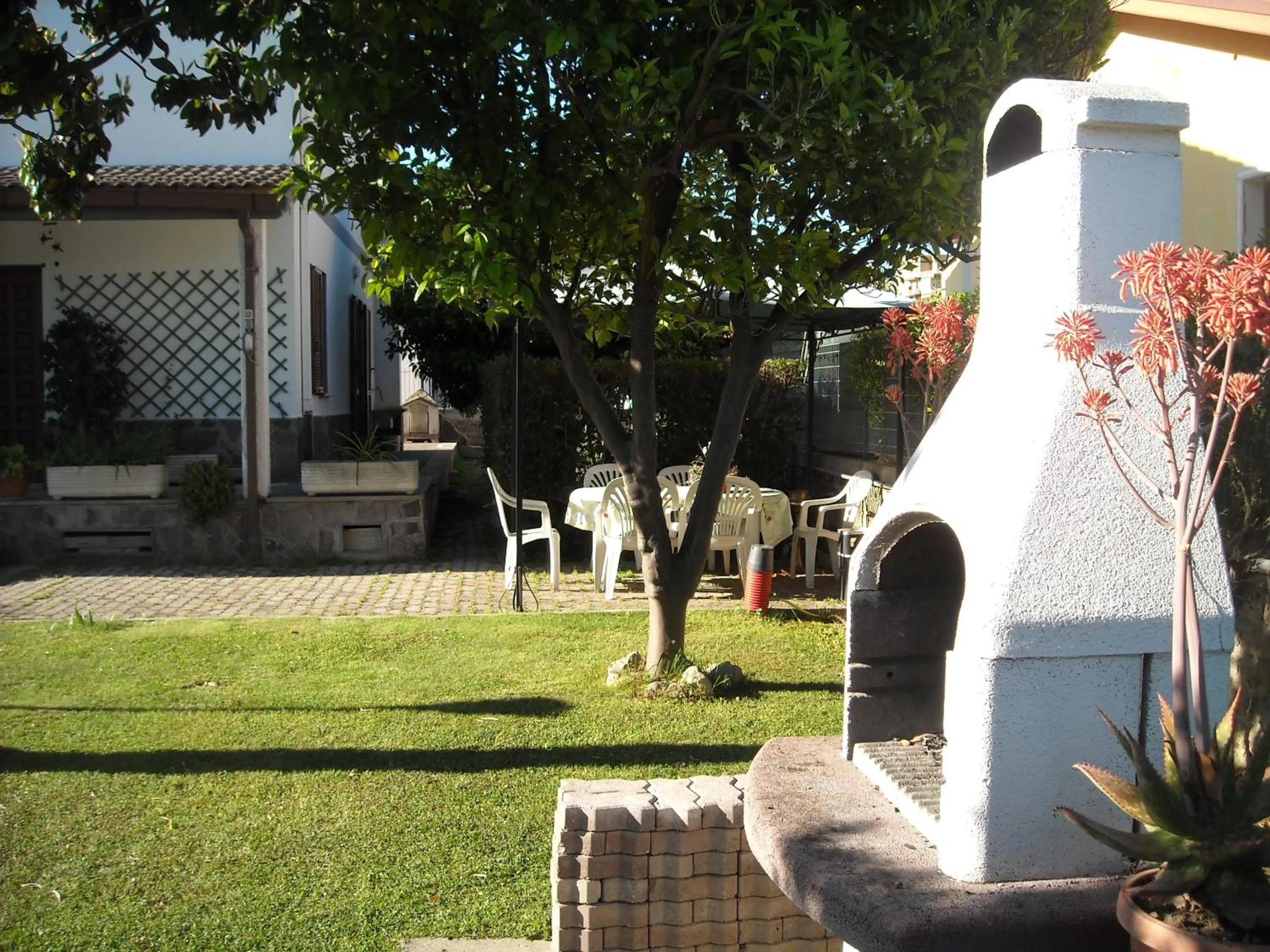 Garden in Giardino Degli Aranci B&B