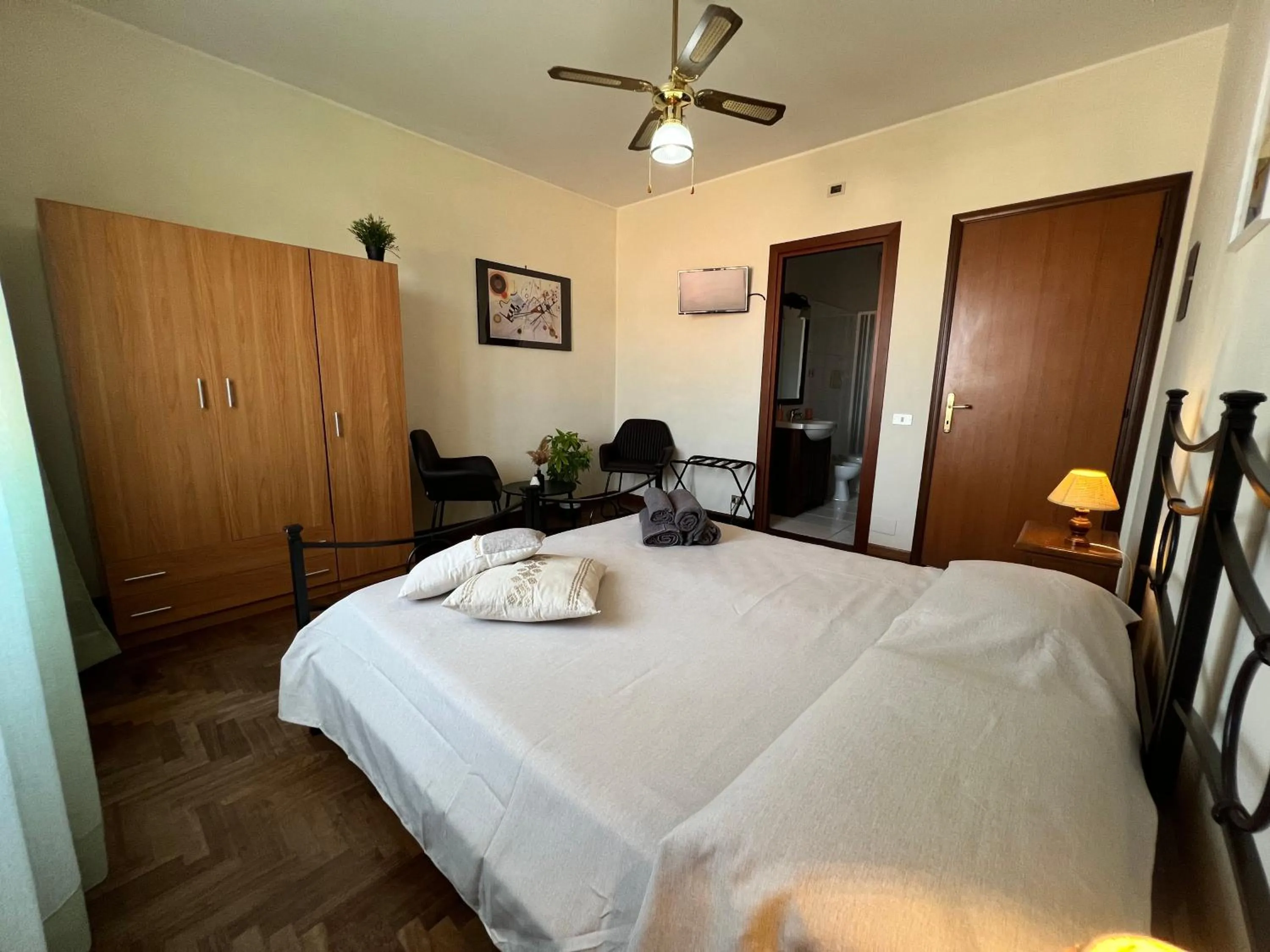 Bed in Giardino Degli Aranci B&B