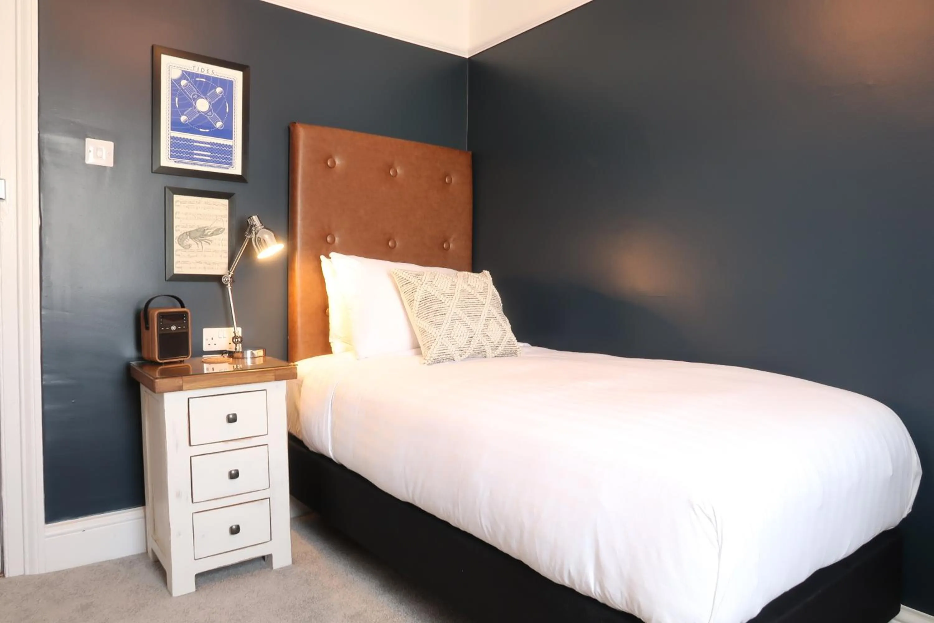 Shower in The Craft House