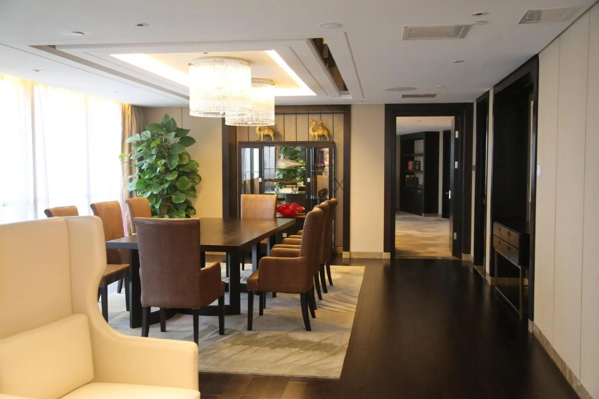 Photo of the whole room in InterContinental Beijing Beichen by IHG l Walking Distance to Bird's Nest & Water Cube & Metro Station l Interconnected with China National Convention Center l Award-winning Club Lounge with Mixologist l Direct Metro Line to Wangfujing
