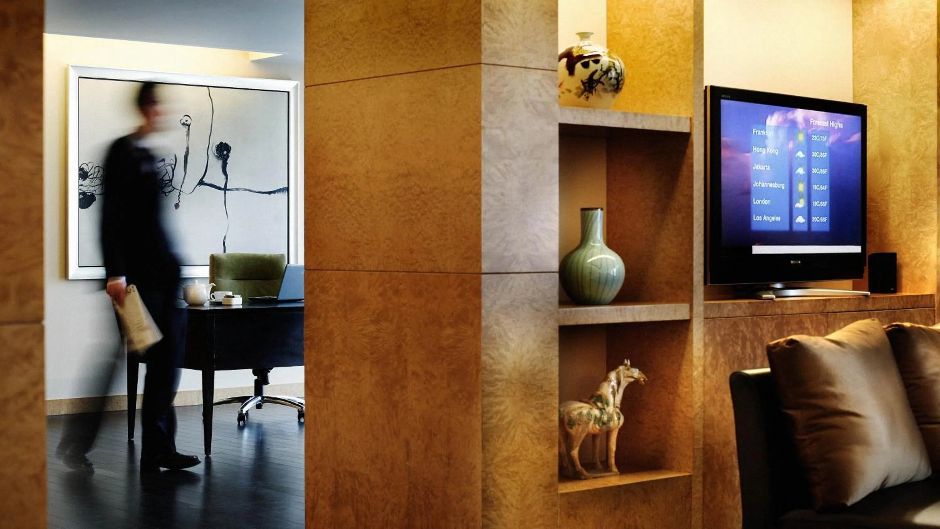 Photo of the whole room in InterContinental Beijing Beichen by IHG