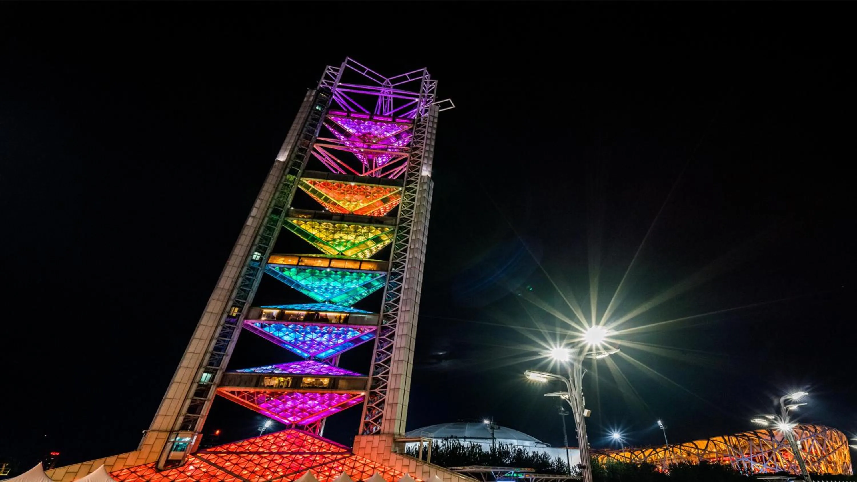 Nearby landmark in InterContinental Beijing Beichen by IHG l Walking Distance to Bird's Nest & Water Cube & Metro Station l Interconnected with China National Convention Center l Award-winning Club Lounge with Mixologist l Direct Metro Line to Wangfujing