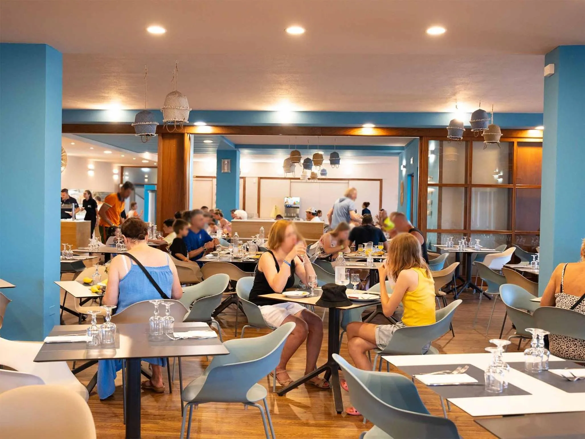 Restaurant/places to eat in Mimose Beach Village