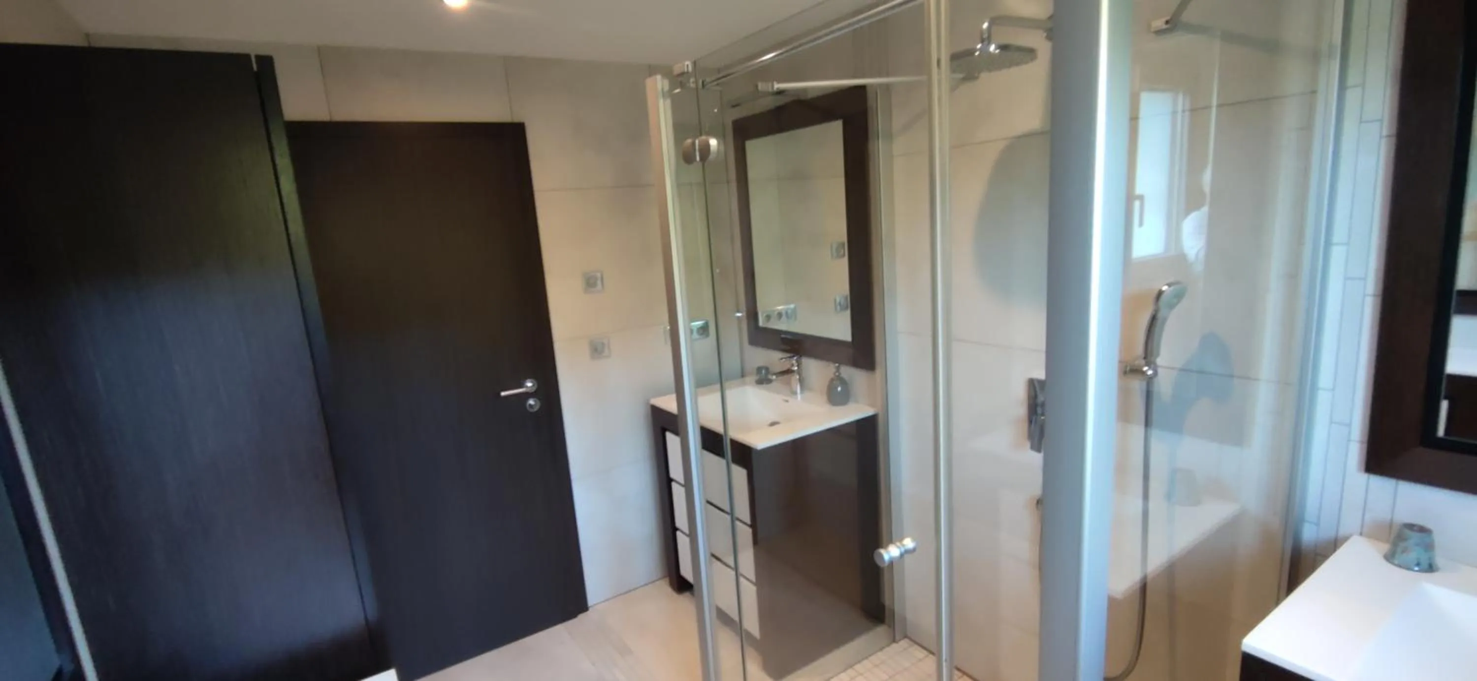 Shower in Comme une évidence