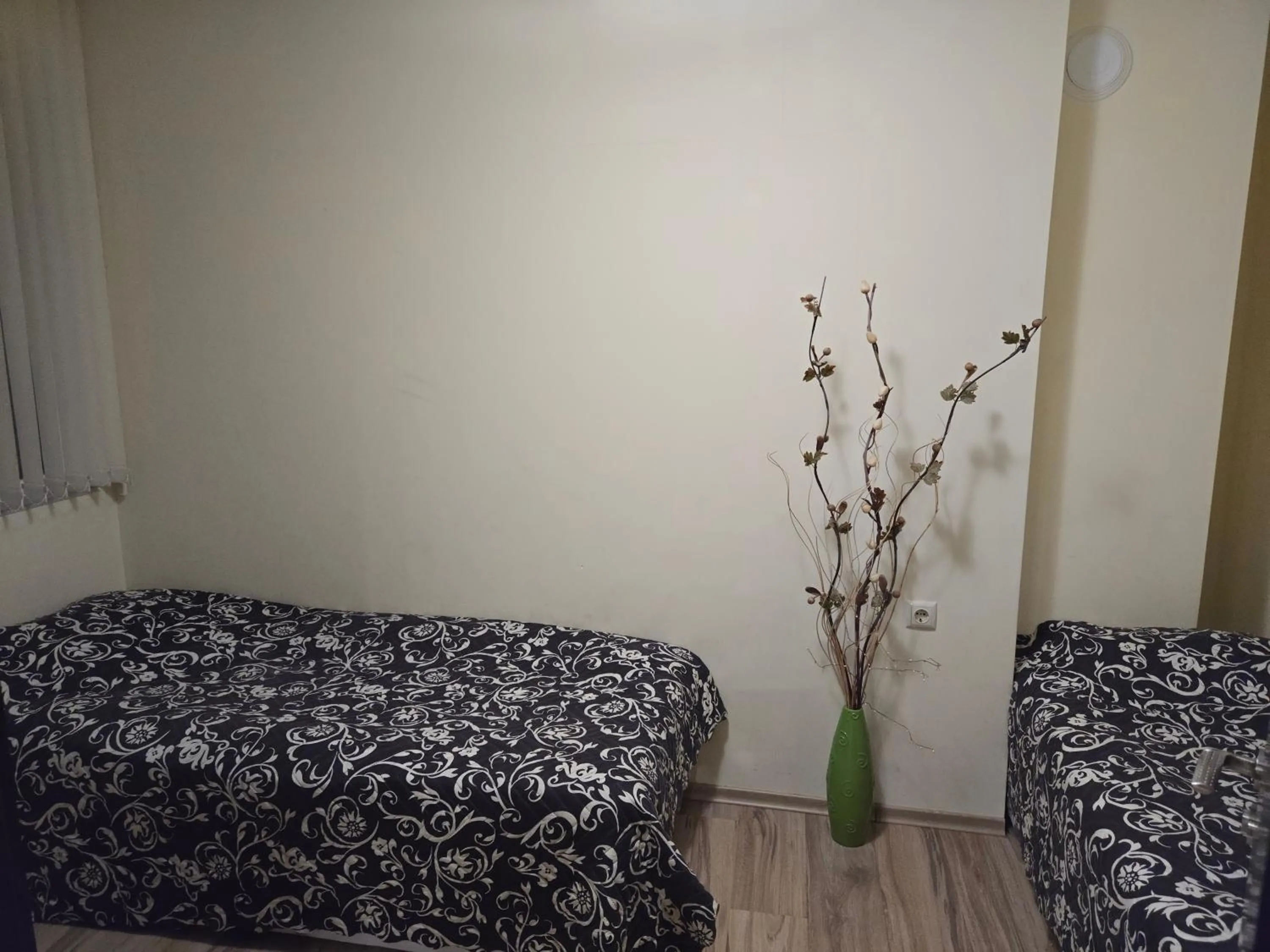 Bed in Apartment Tryavna