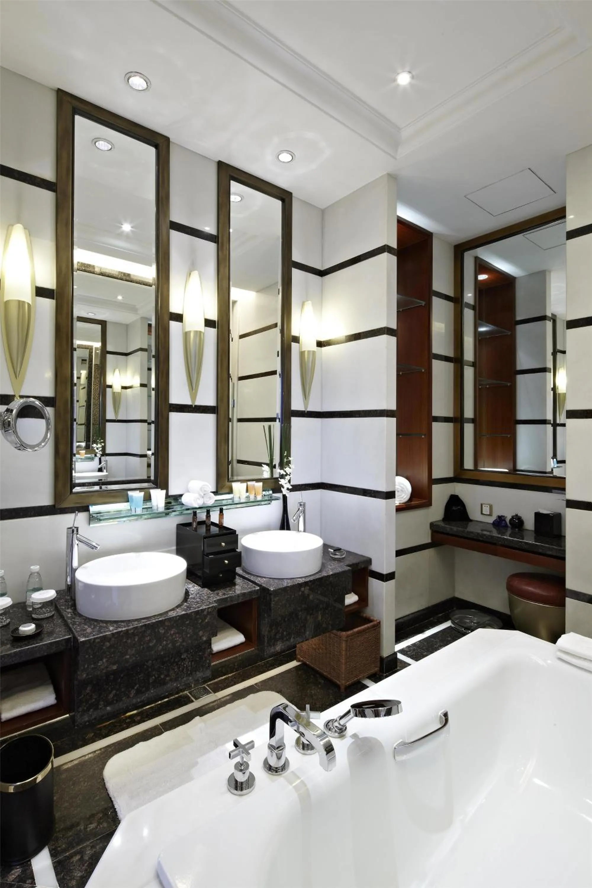 Bedroom in Kempinski Hotel Shenzhen