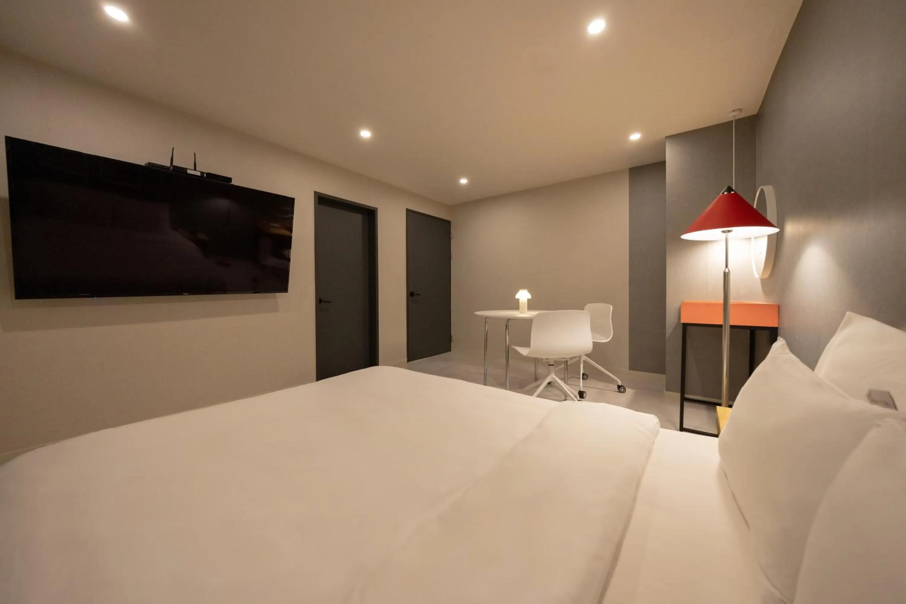 Bed in Object AanK Hotel Gumi