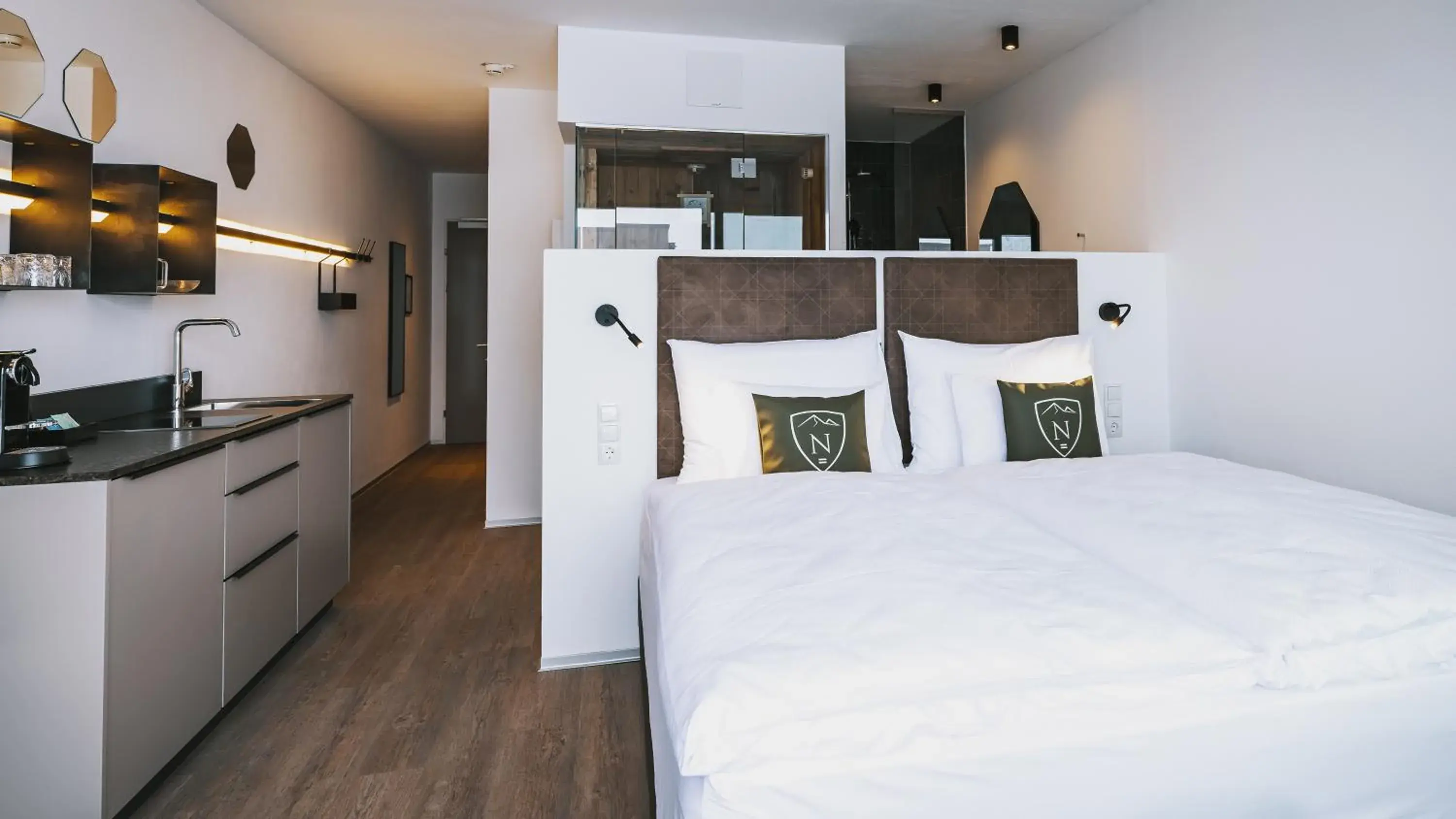 Double Room with Sauna and balcony in Nikolaus by AvenidA Panoramic Wellness Suites Double Room with Sauna and balcony in Nikolaus by AvenidA Panoramic Wellness Suites