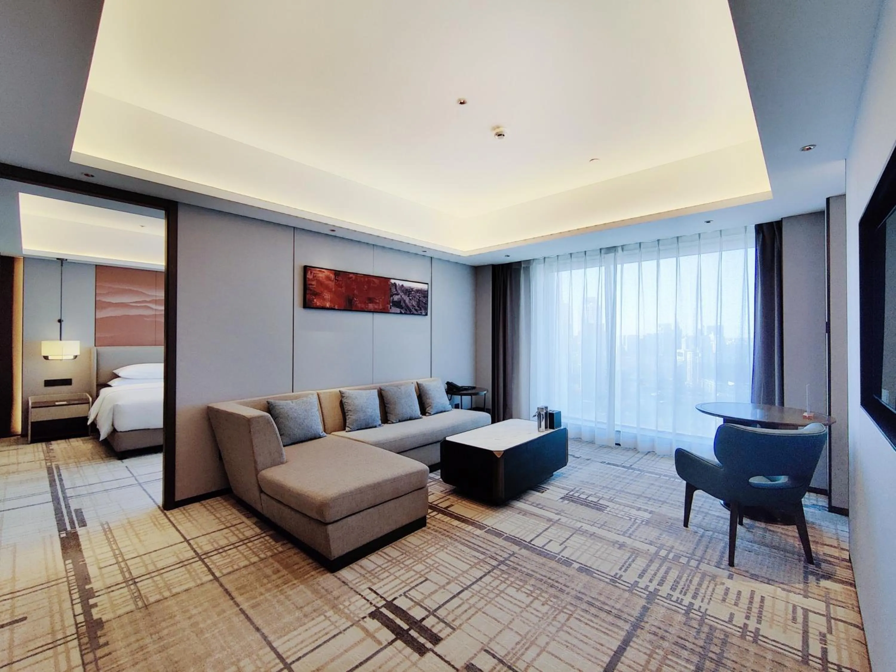 Photo of the whole room in Swissôtel Shenyang