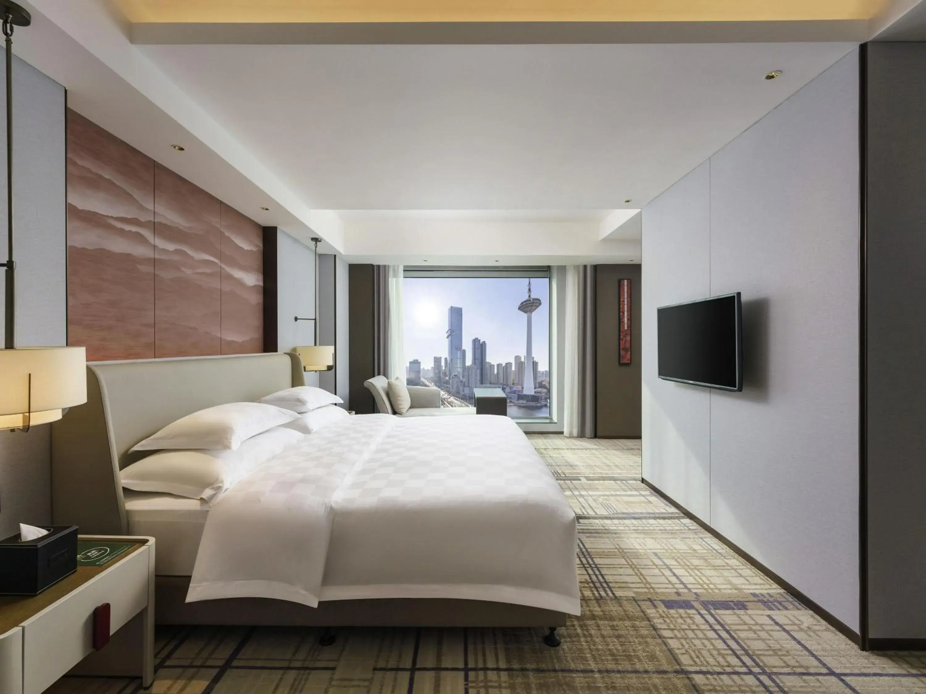 Swissotel Signature Room with One King Bed - Lake and City View in Swissôtel Shenyang Swissotel Signature Room with One King Bed - Lake and City View in Swissôtel Shenyang