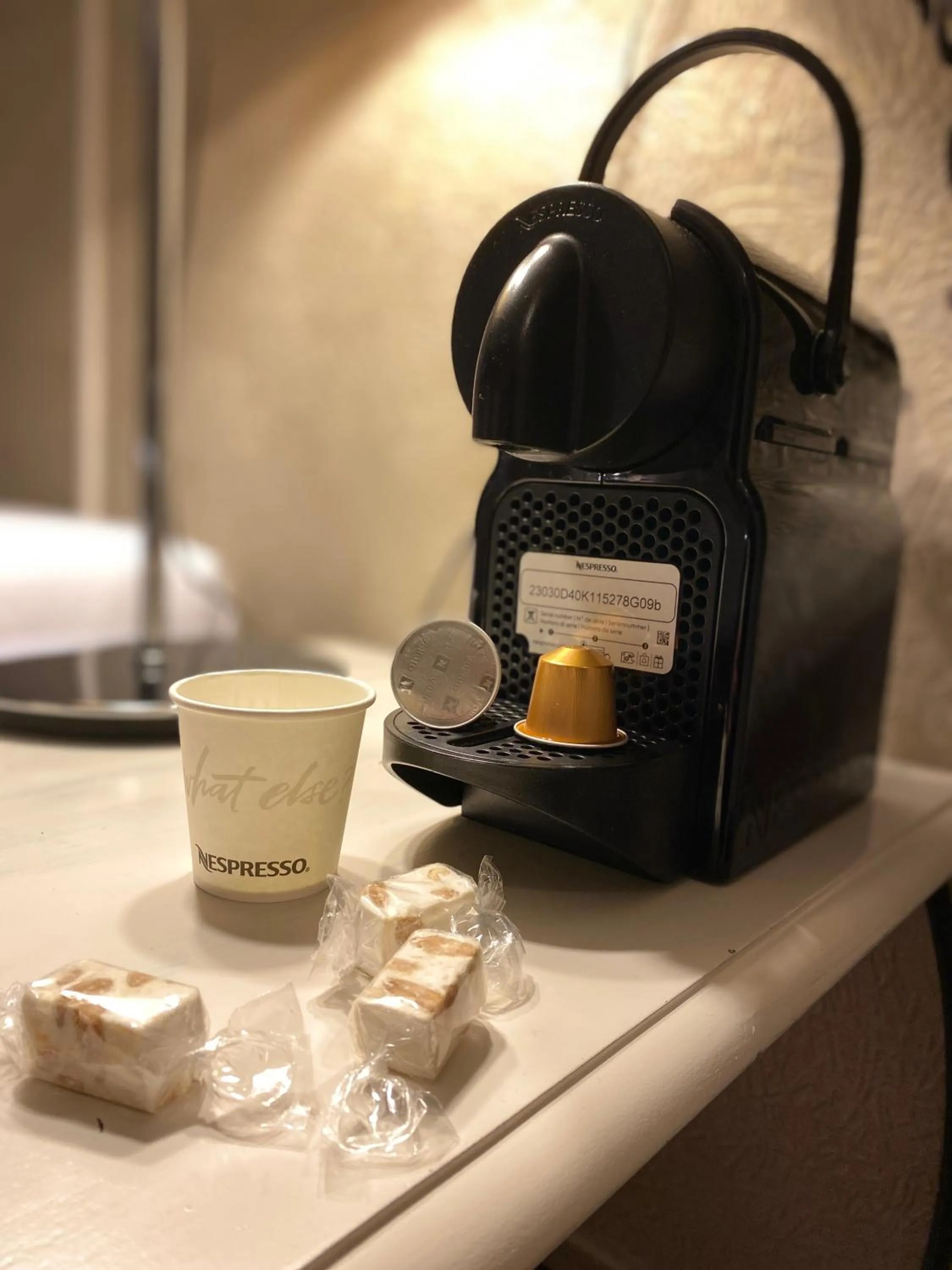 Coffee/tea facilities in Logis Hôtel Médiéval, Montélimar Nord