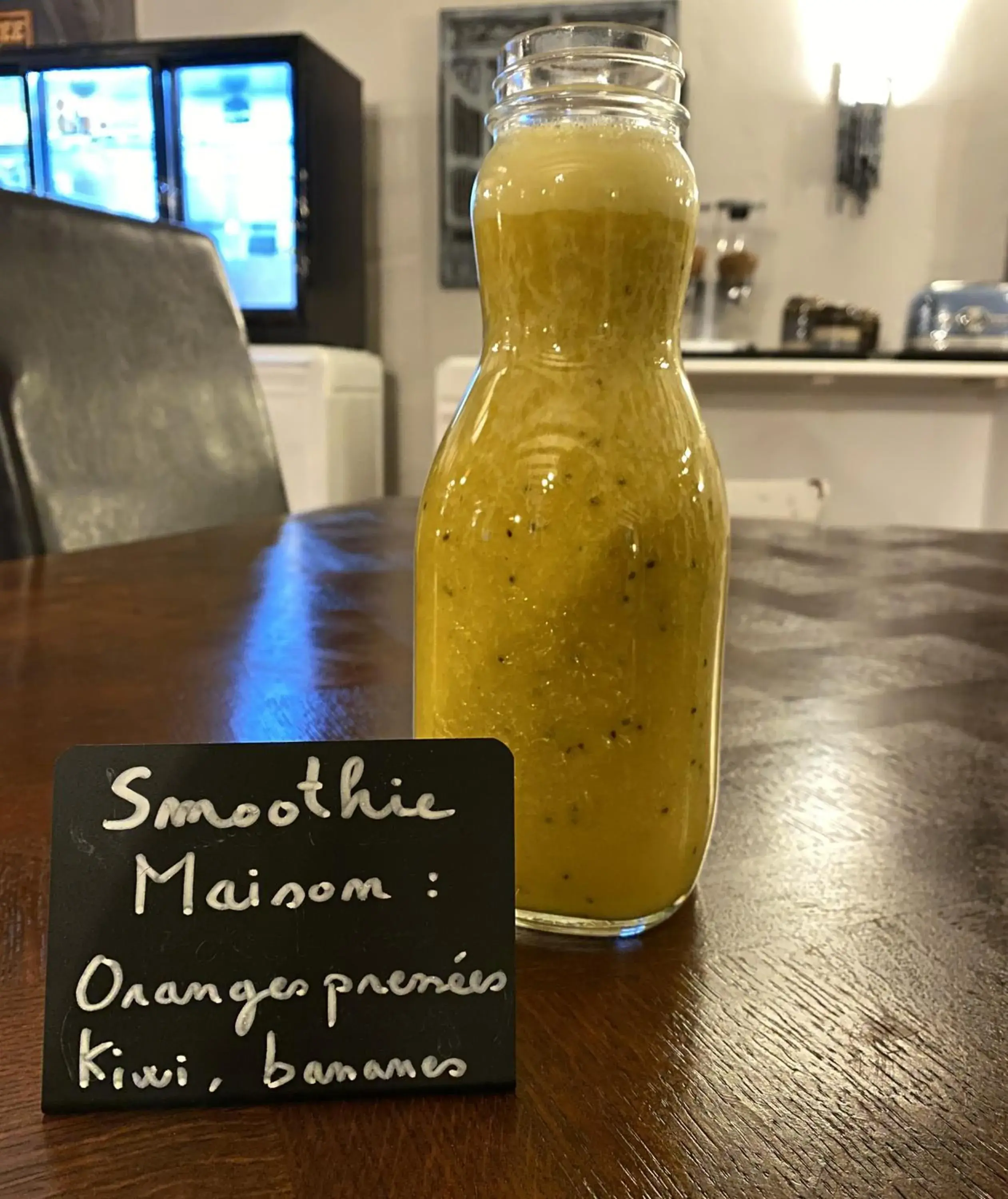 Breakfast in Logis Hôtel Médiéval, Montélimar Nord Breakfast in Logis Hôtel Médiéval, Montélimar Nord