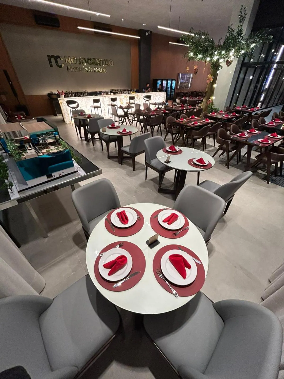 Restaurant/places to eat in HOTEL NOVO CENTRO