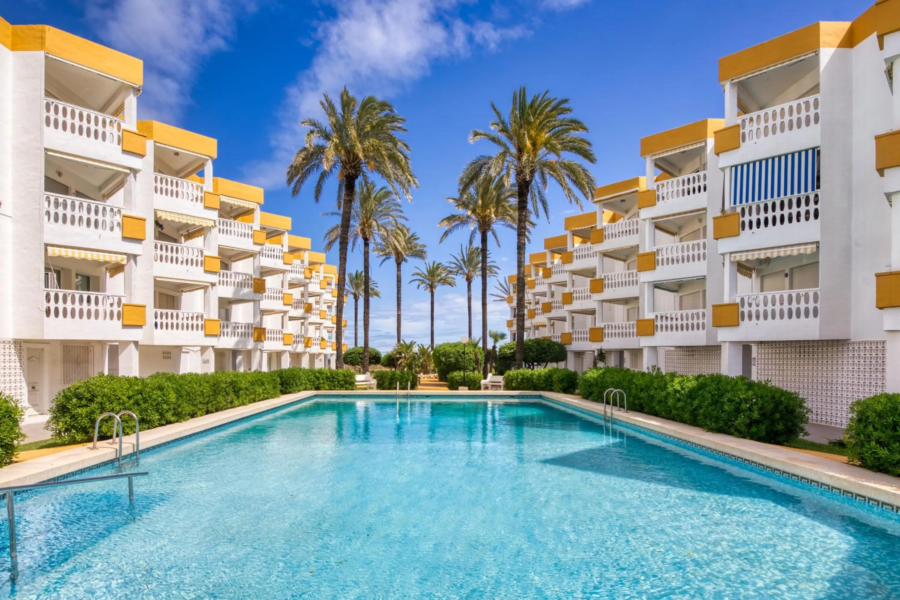 Property building in Holiday Beach