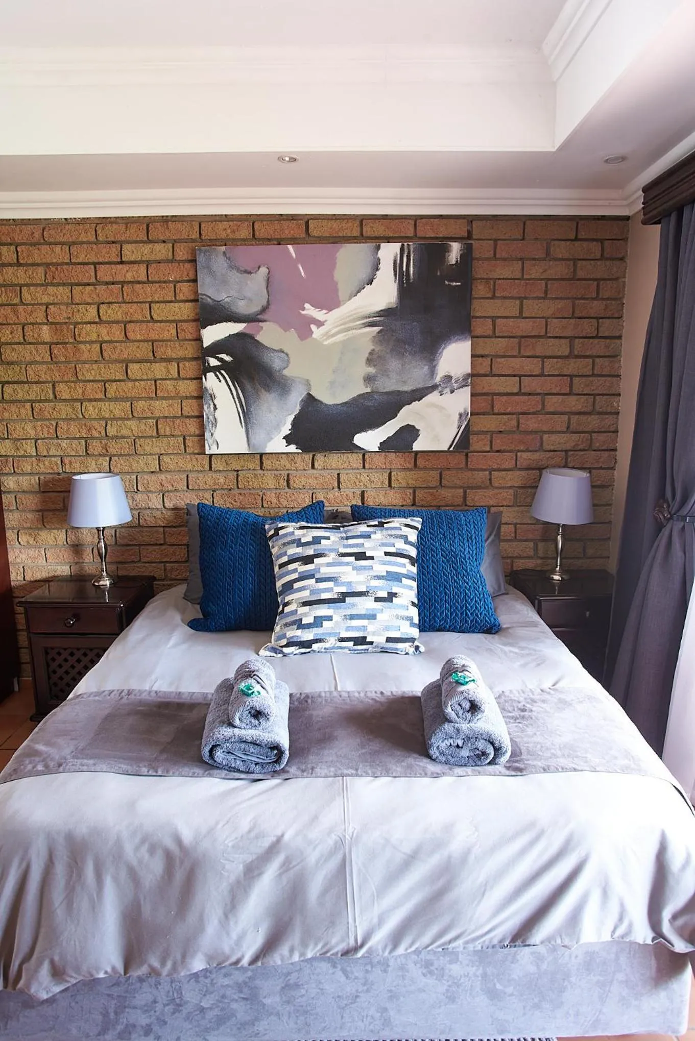 Bed in Eden Self Catering Clarens