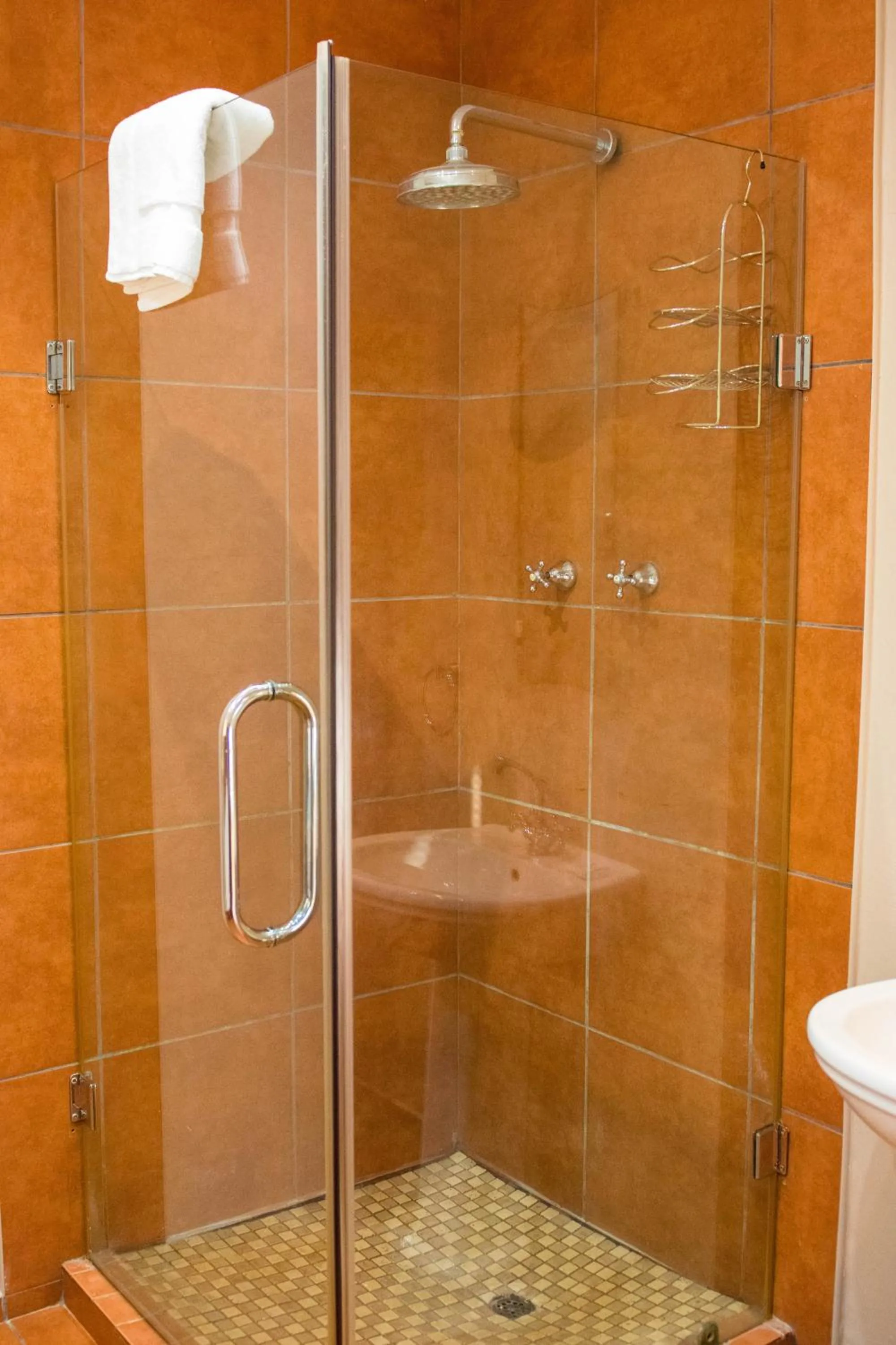 Bathroom in Eden Self Catering Clarens