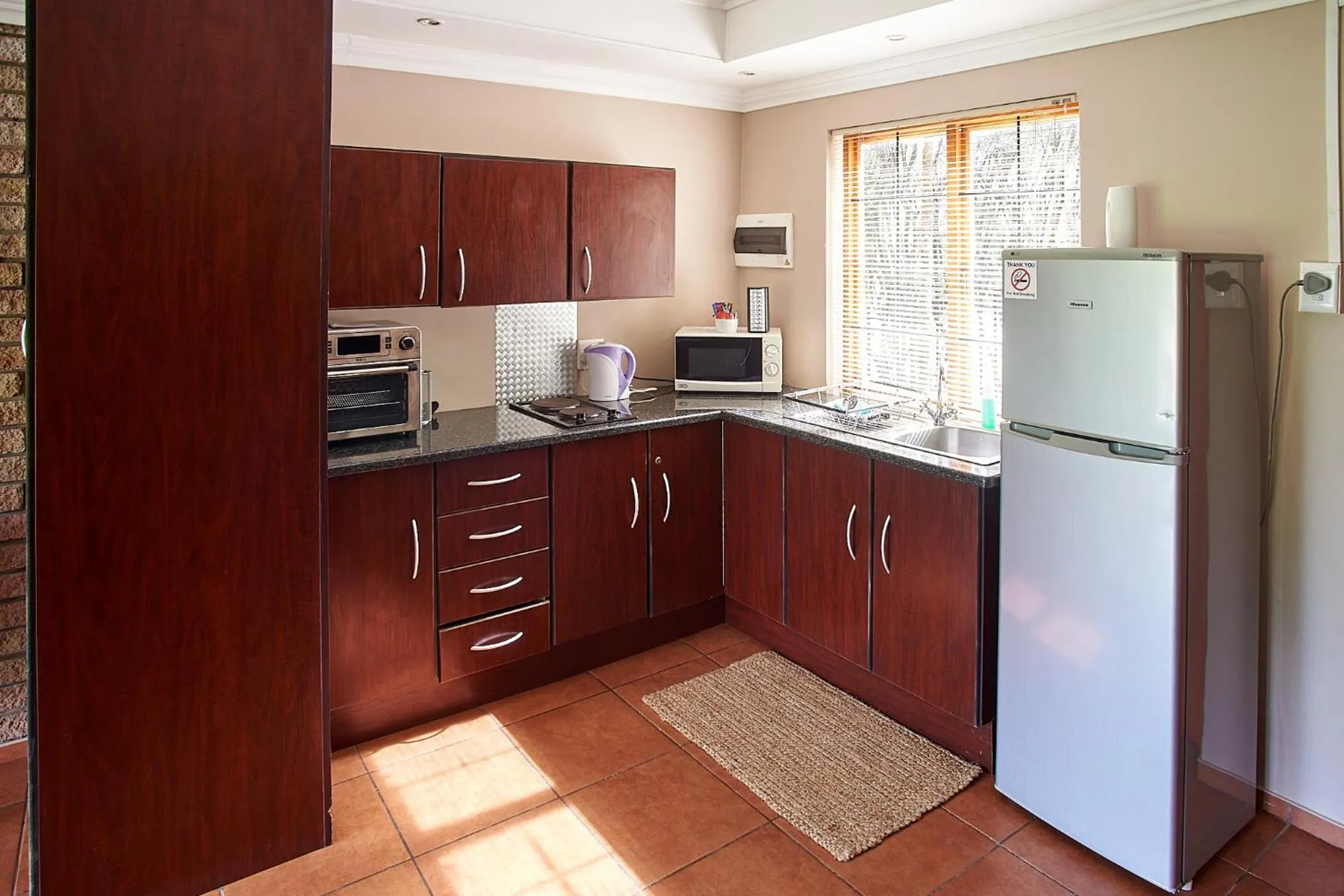 Kitchen or kitchenette in Eden Self Catering Clarens