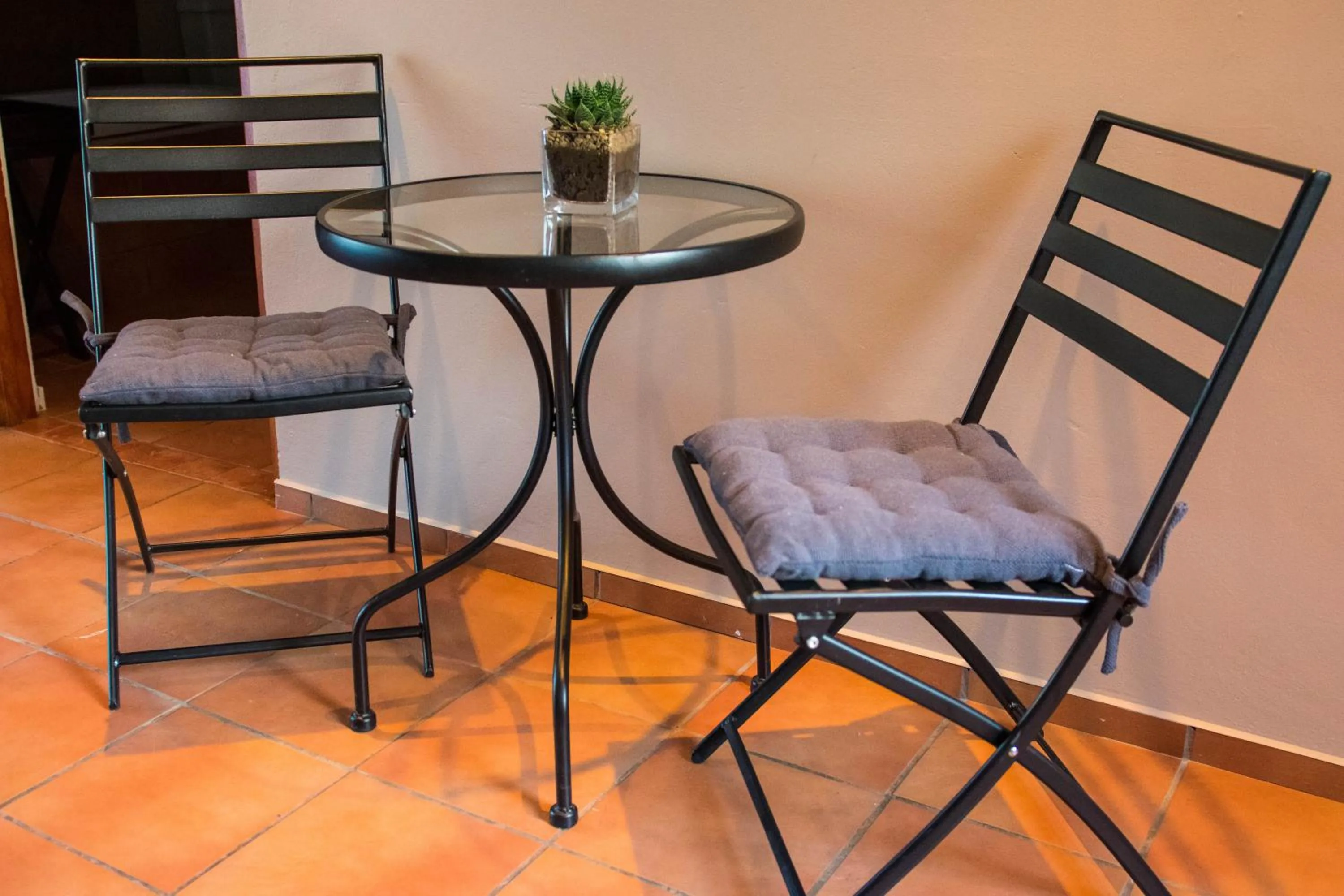 Dining area in Eden Self Catering Clarens