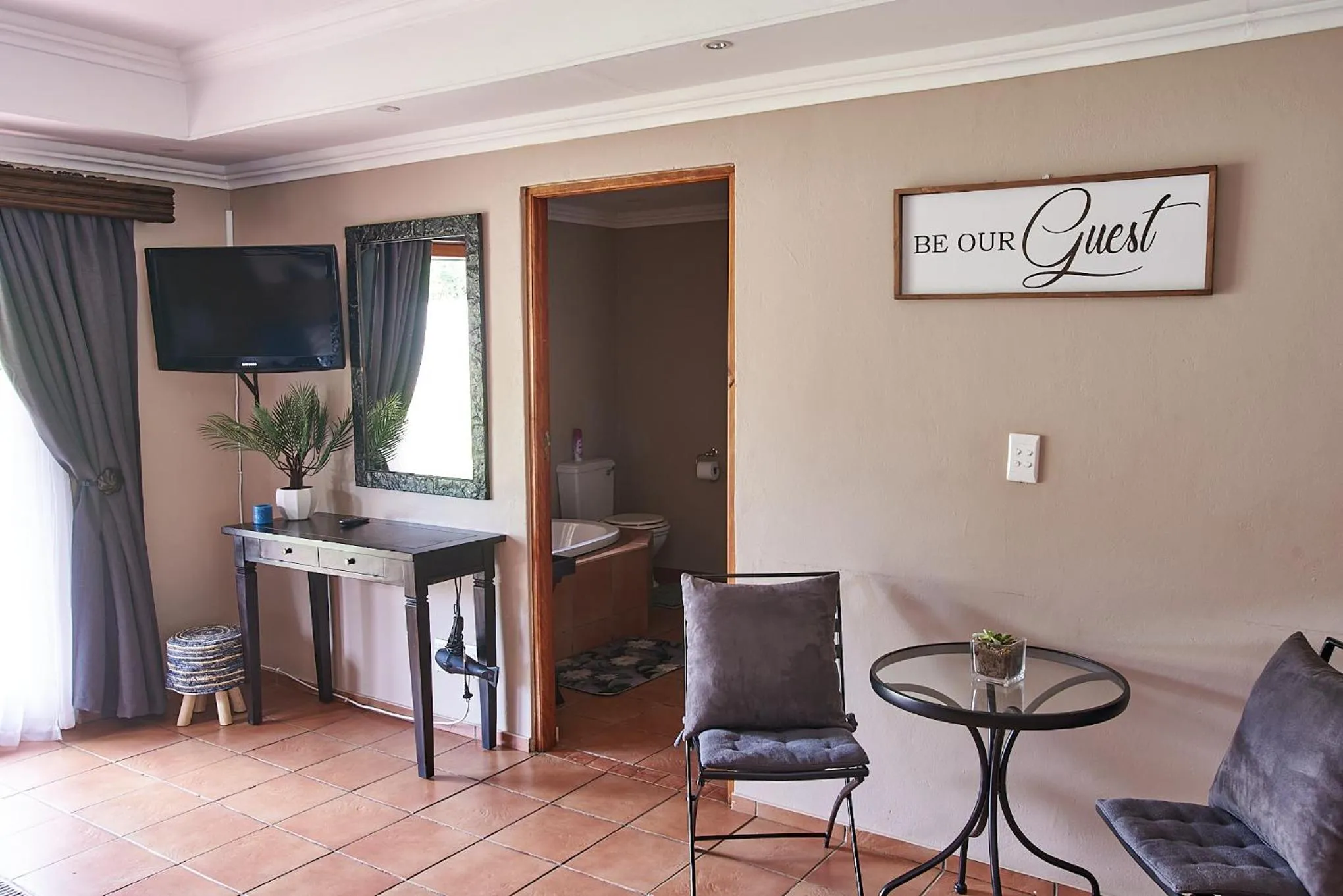 TV and multimedia in Eden Self Catering Clarens