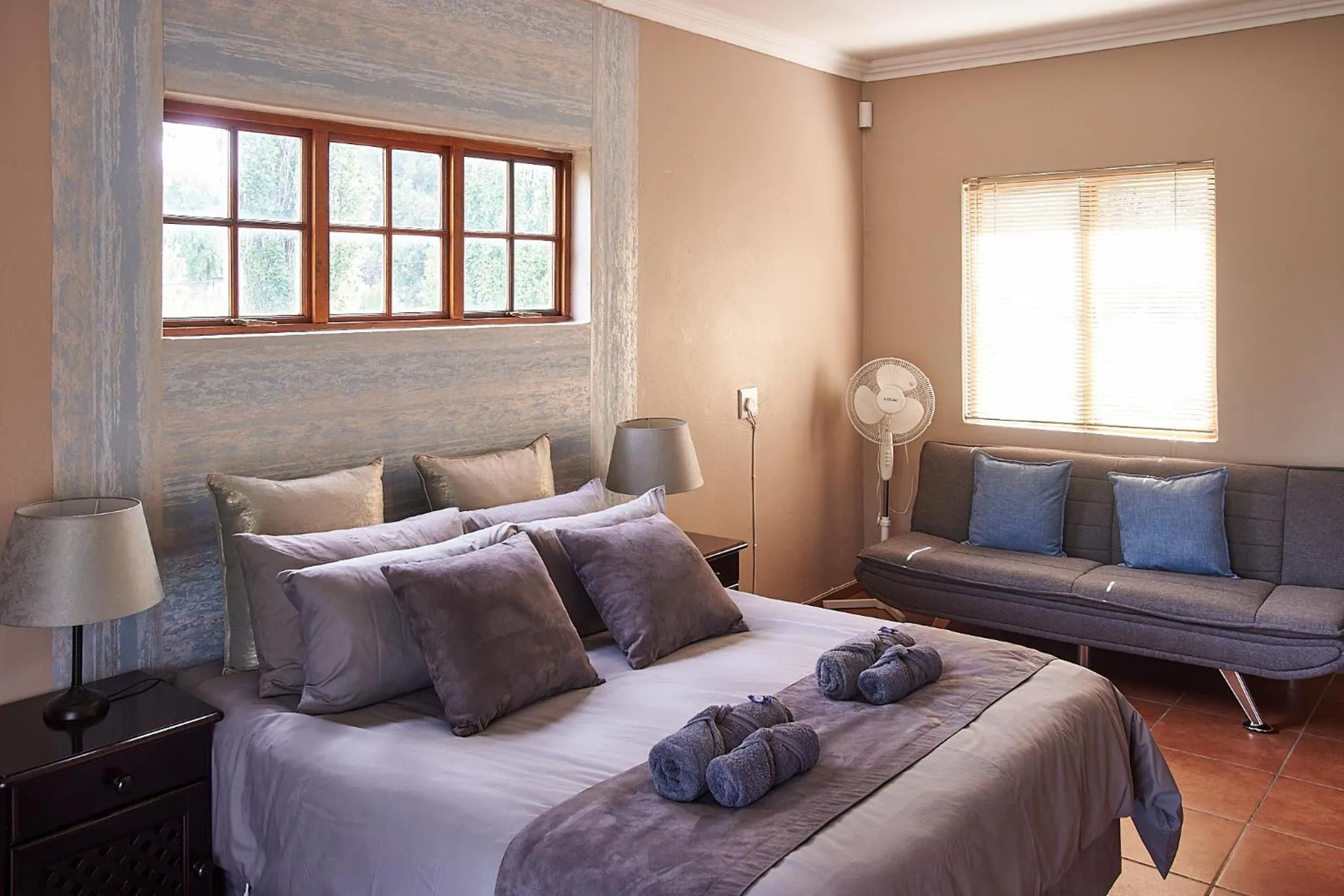 Bed in Eden Self Catering Clarens