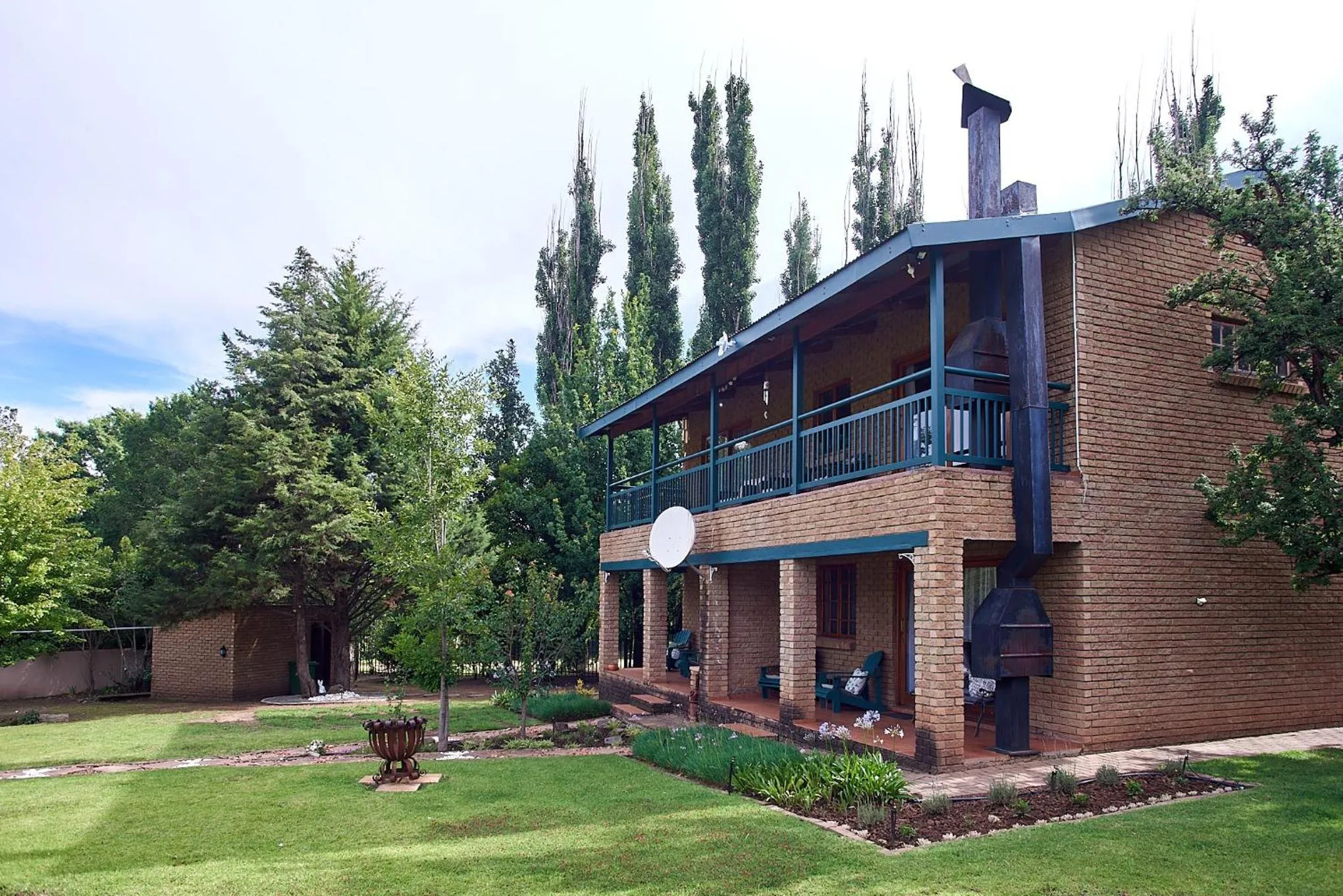 Property building in Eden Self Catering Clarens