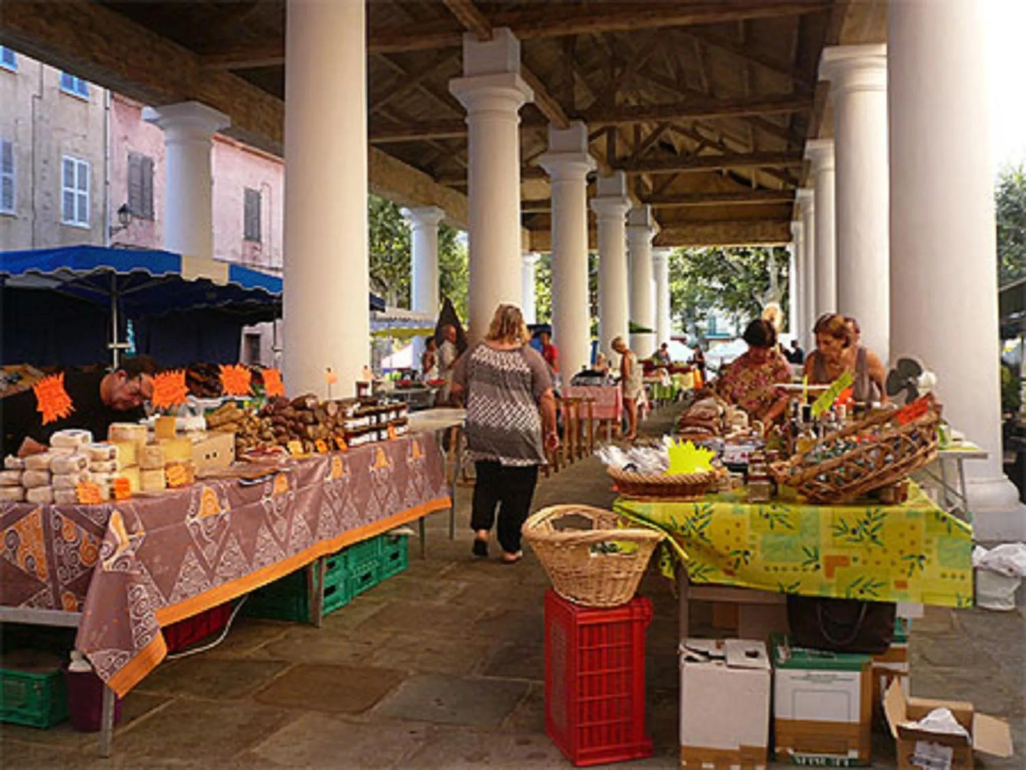 Nearby landmark in L'Escale Côté Sud