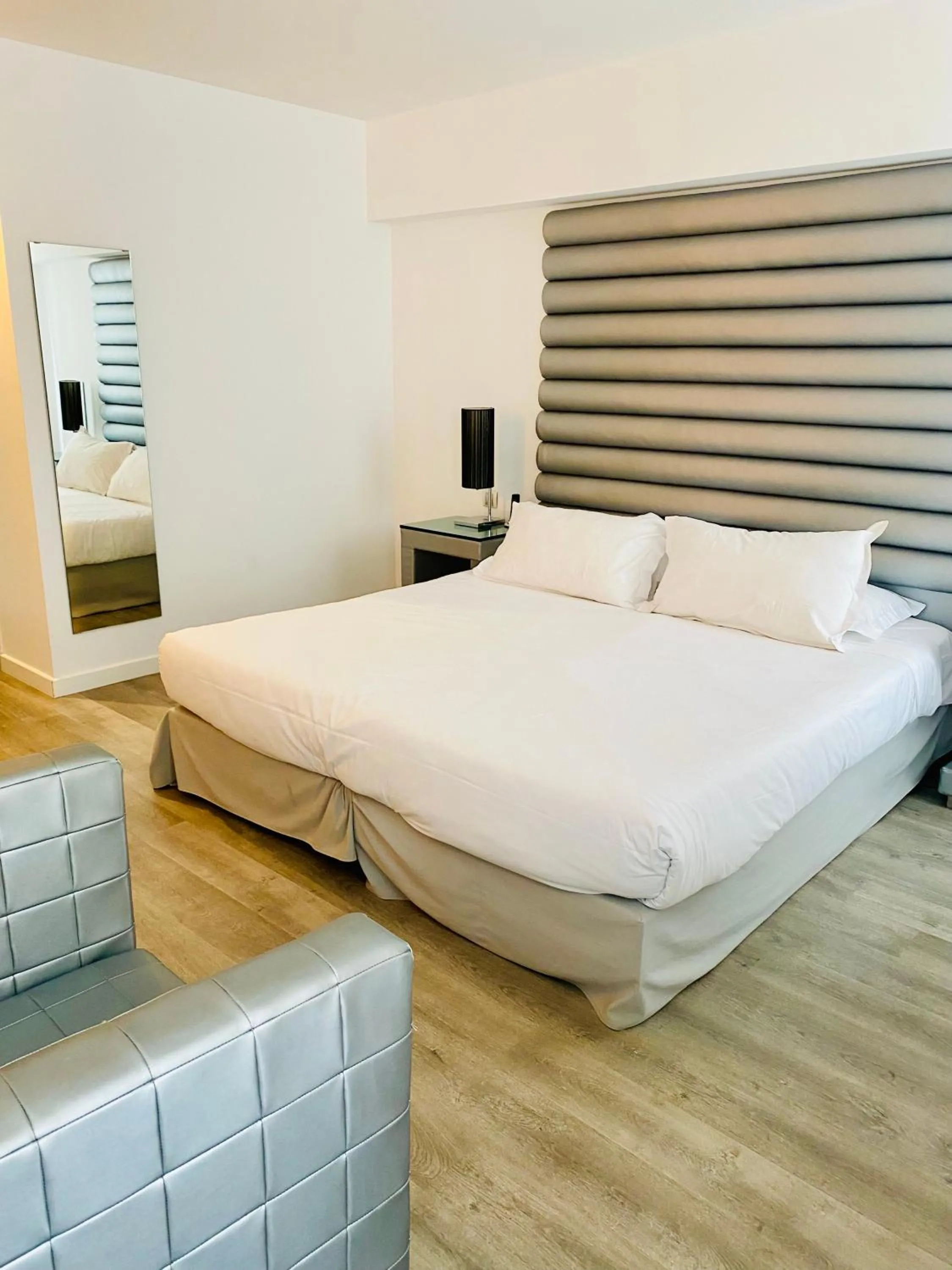 Decorative detail, Bed in L'Escale Côté Sud