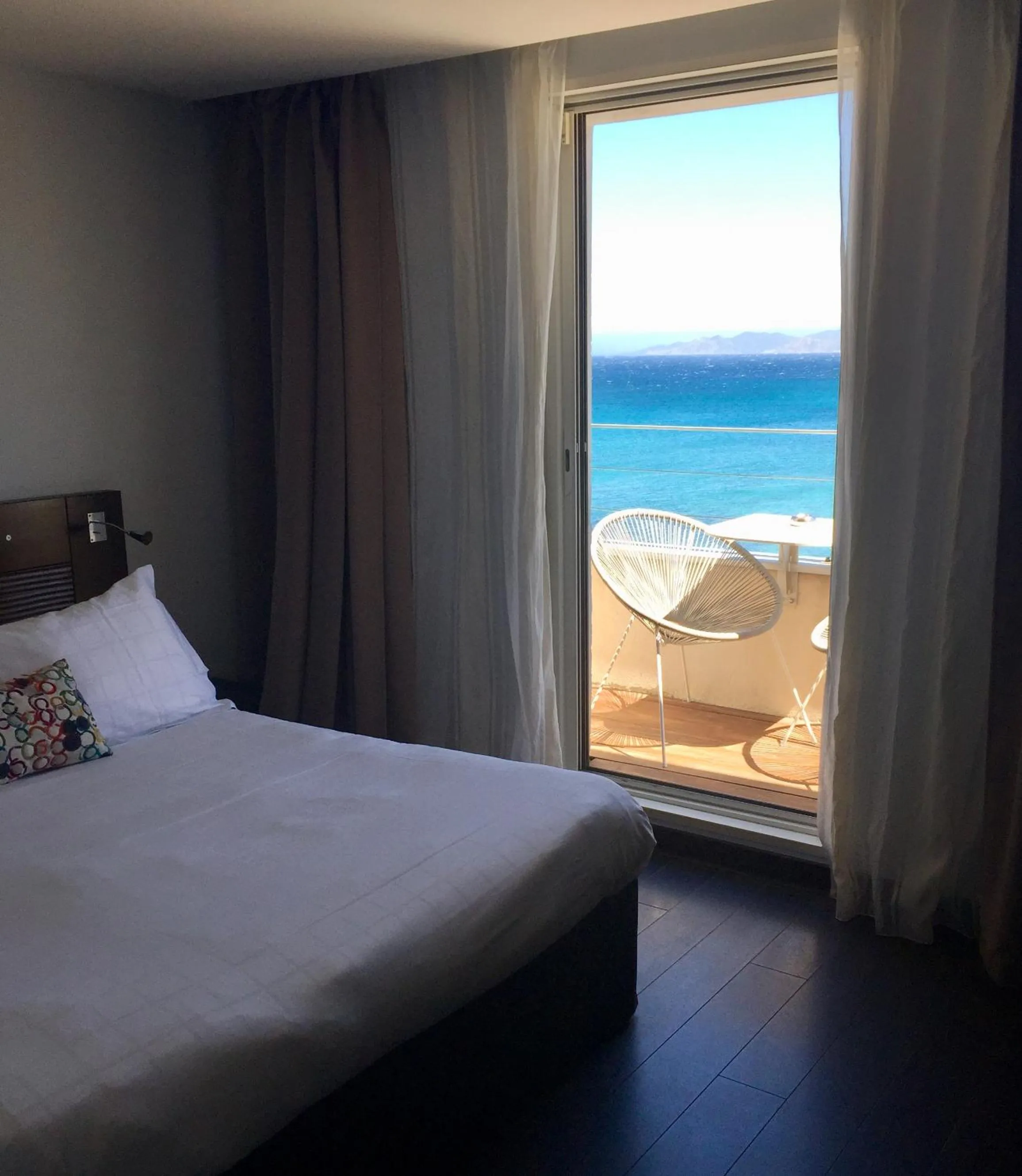 Balcony/Terrace, Bed in L'Escale Côté Sud